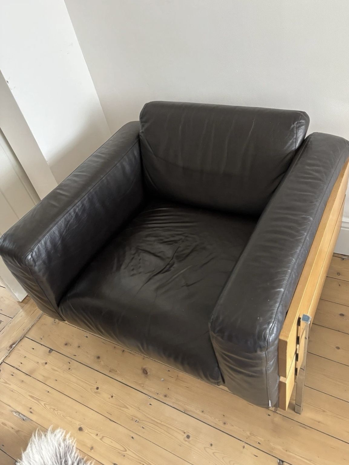 Robin Day 'Days Forum' Vintage  1 Seater Sofa Chair, Habitat Brown Leather photo vinterior