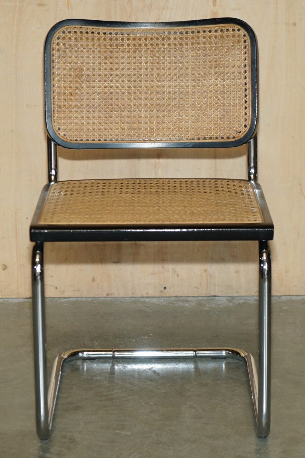 Pair Of Vintage 1987 Made In Italy Stamped Marcel Breuer Cesca Knoll B32 Chairs photo vinterior