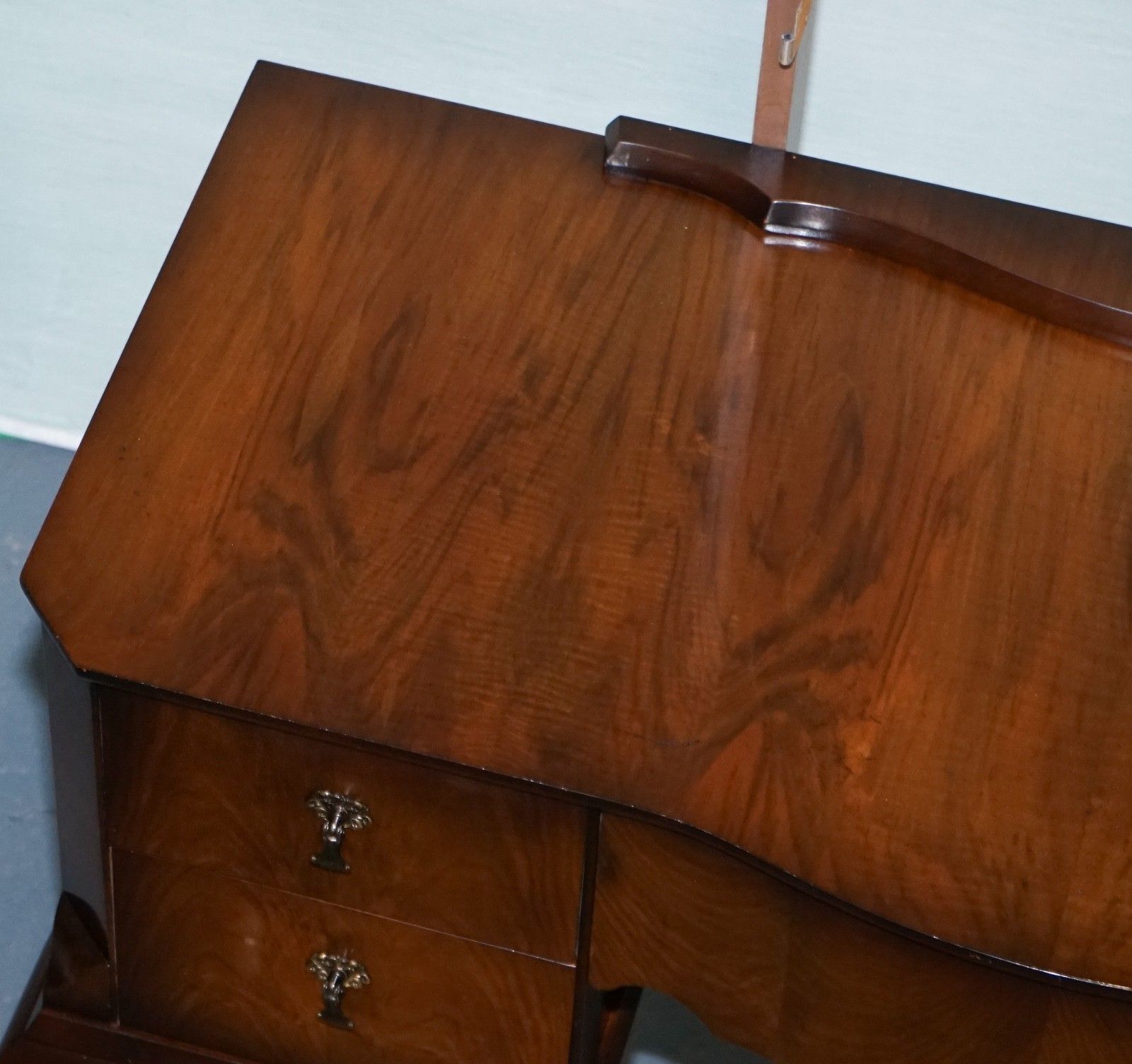photo for sale Vintage Queen Anne Style Legs Dressing Table Vanity With Large Mirror