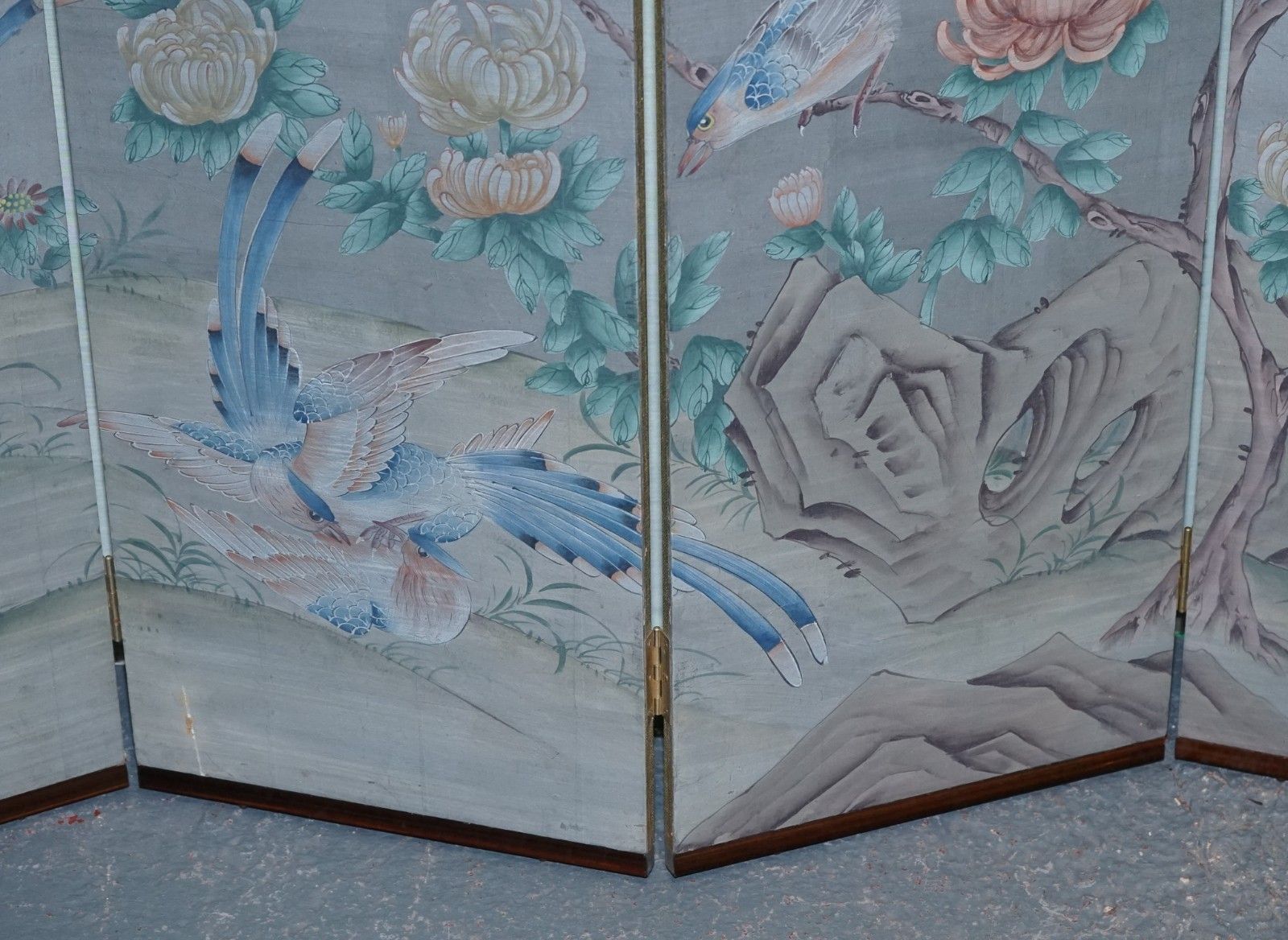 450.0 Vintage Exotic Oriental Birds & Flowers Folding Four Panel Petite Room Divider photo