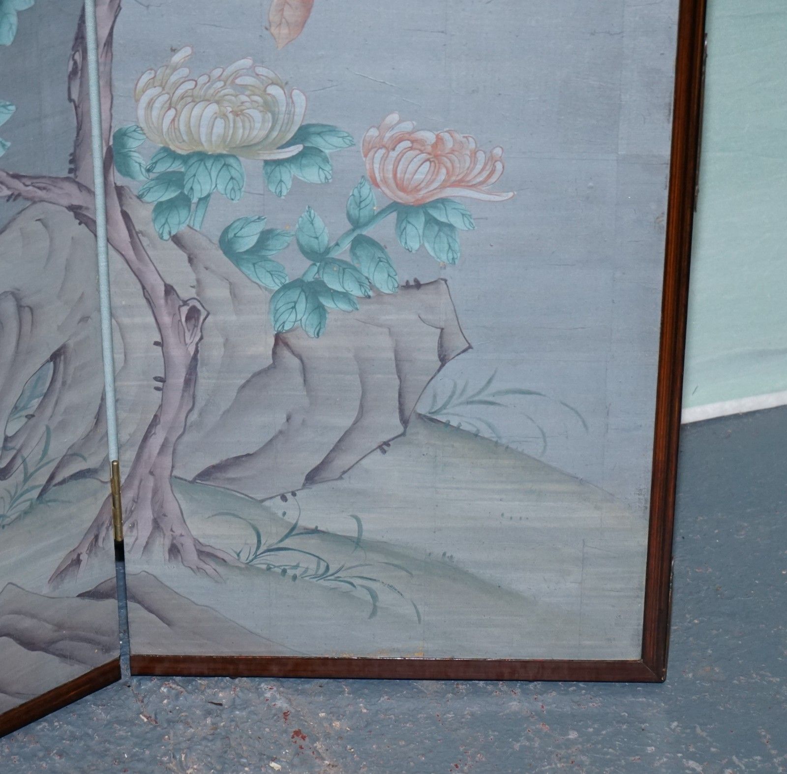 photo buy Vintage Exotic Oriental Birds & Flowers Folding Four Panel Petite Room Divider