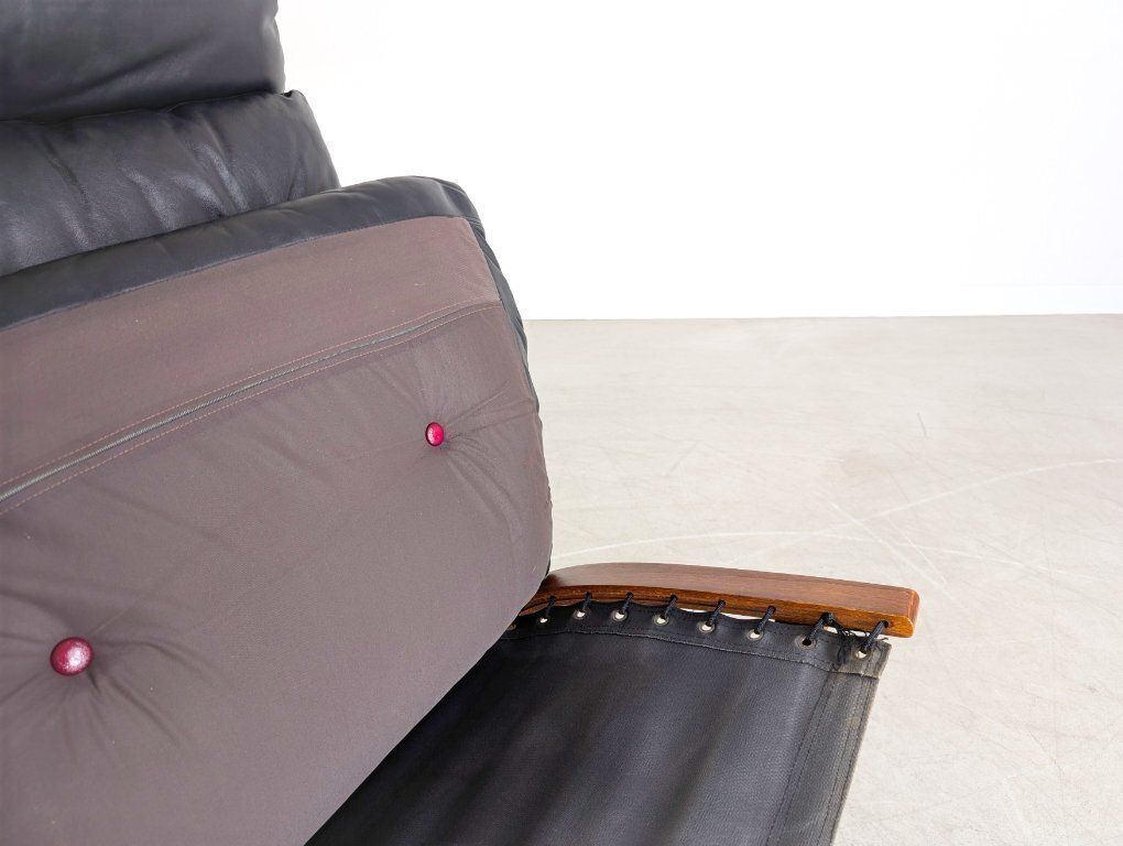 photo furniture Siesta Armchair Westnofa Vestlandske Ingmar Relling Teak Midcentury