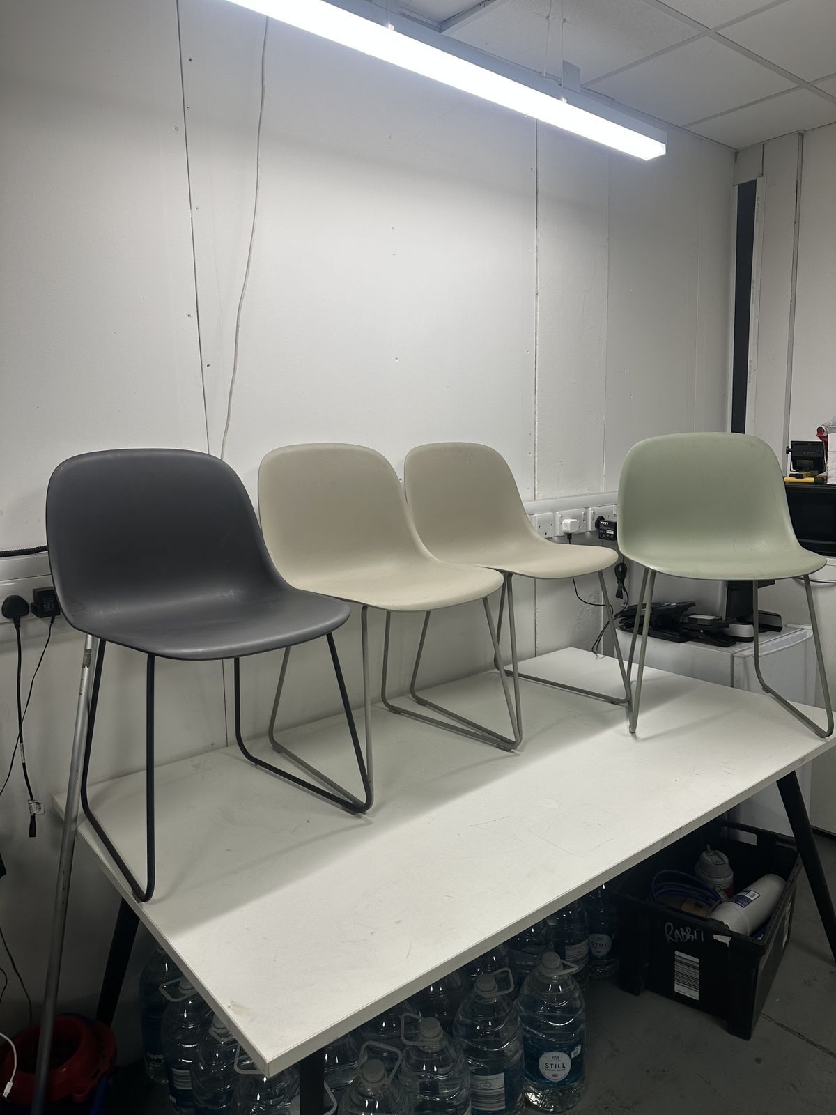 X4 Muuto Chairs