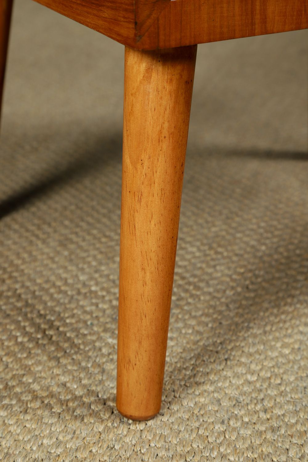 Small English Art Deco Figured Walnut Bedside / Side / Lamp Table With Drawer (Circa 1930) photo 495.0