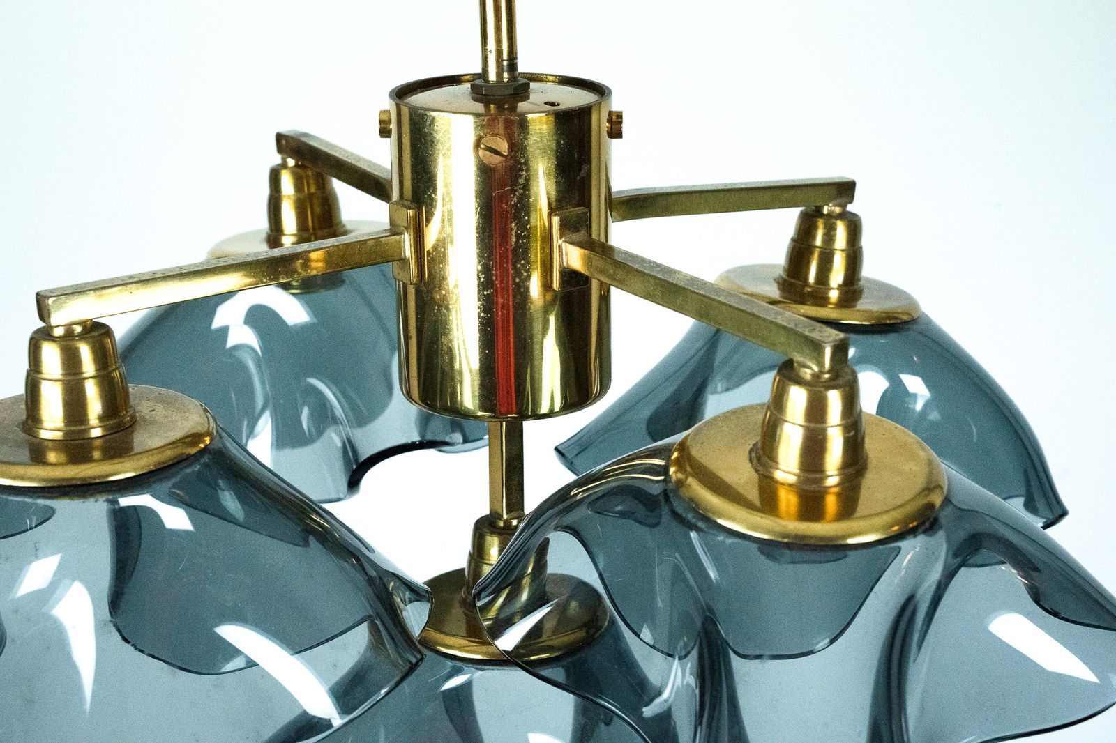 photo furniture Italian Five Arm Chandelier In Smoked Vistosi Glass And Brass, 1970s