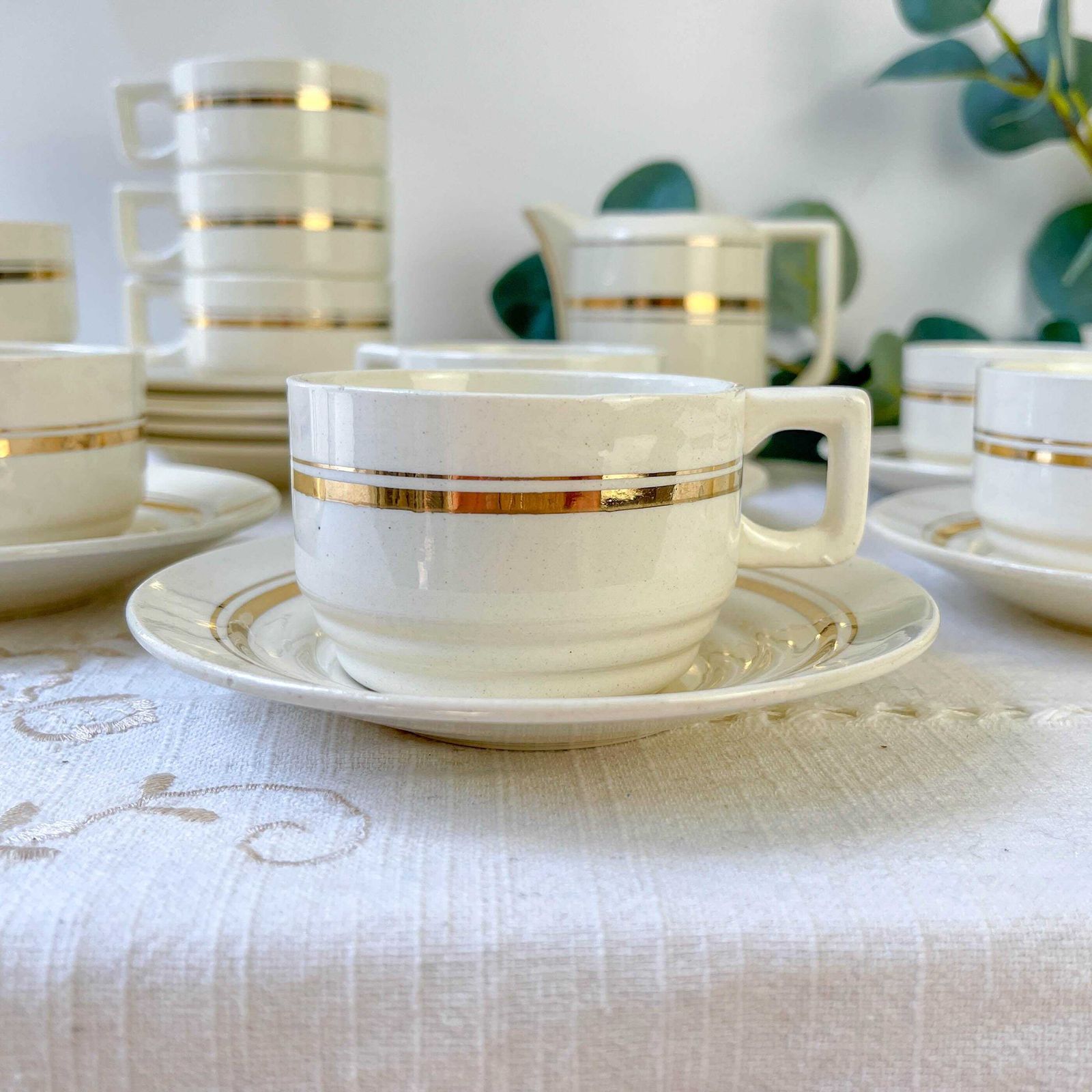 St Amand 10 Person Coffee Service – Vintage White And Gold Porcelain photo 99.0