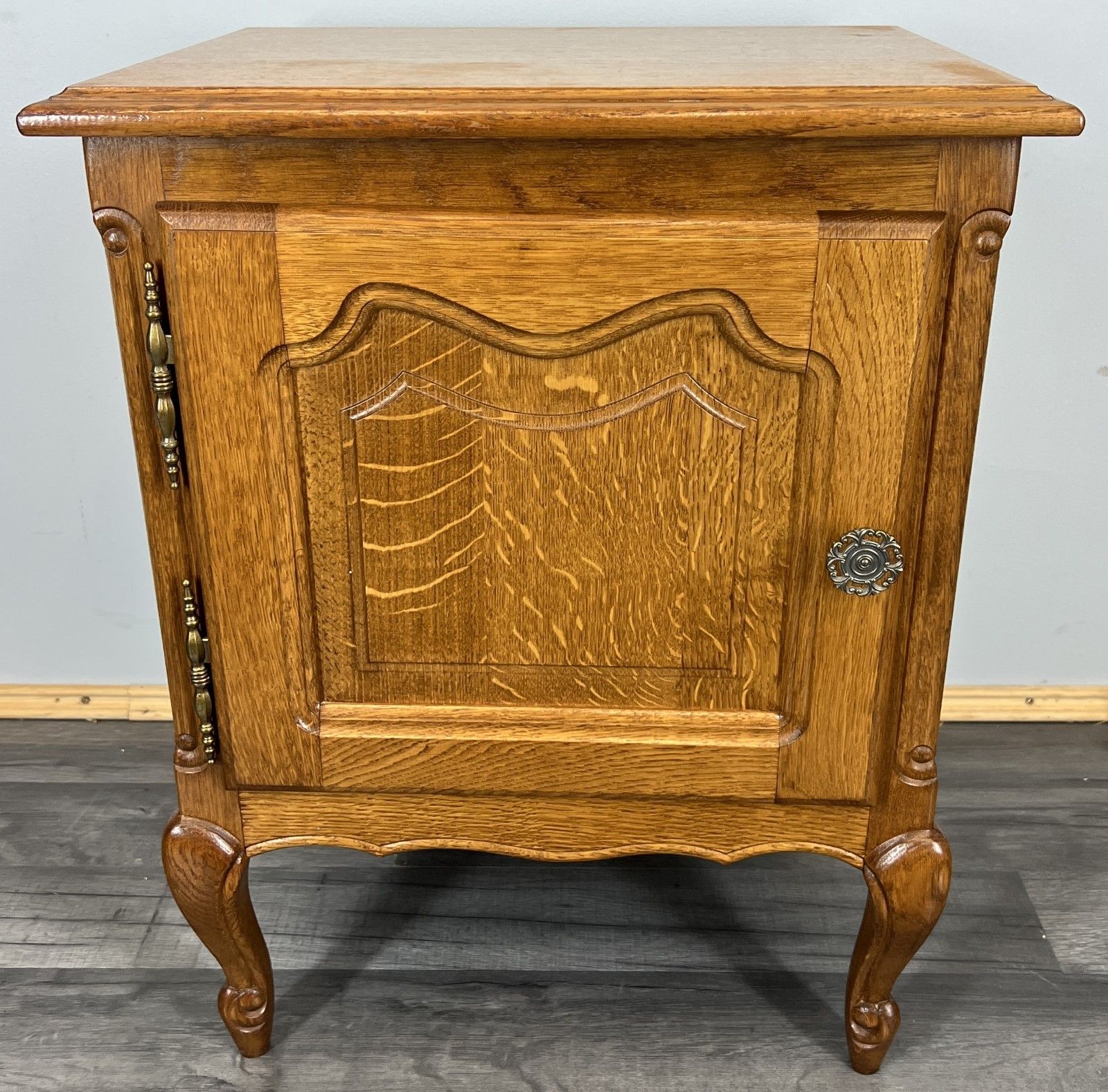 Pair Of  Bedside Tables Vintage French Louis Oak  Nightstands Cabinets Lot 4296 photo furniture