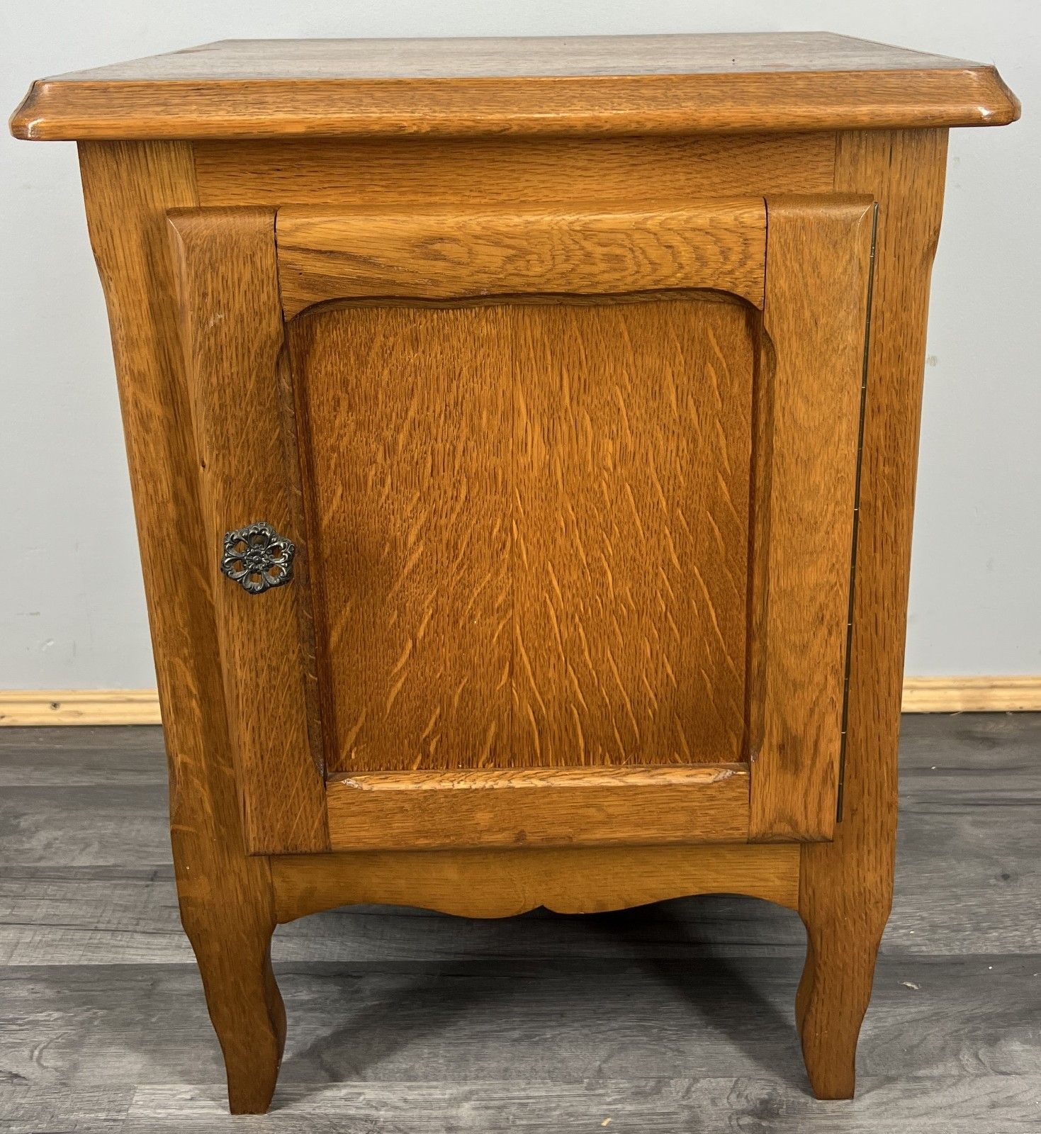 Bedside Table Vintage French Louis XVI Style Nightstand Cabinet Lot 4298 photo furniture