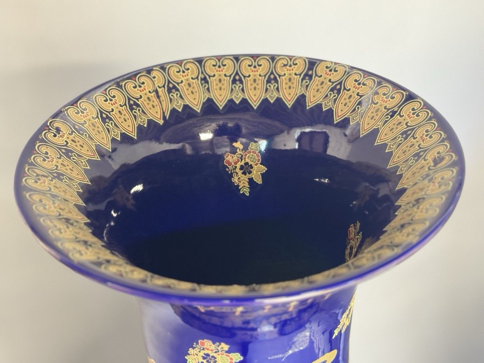 Majestic Pair Of Large Chinese Cobalt Blue & Gold Porcelain Floor Vases photo 1095.0