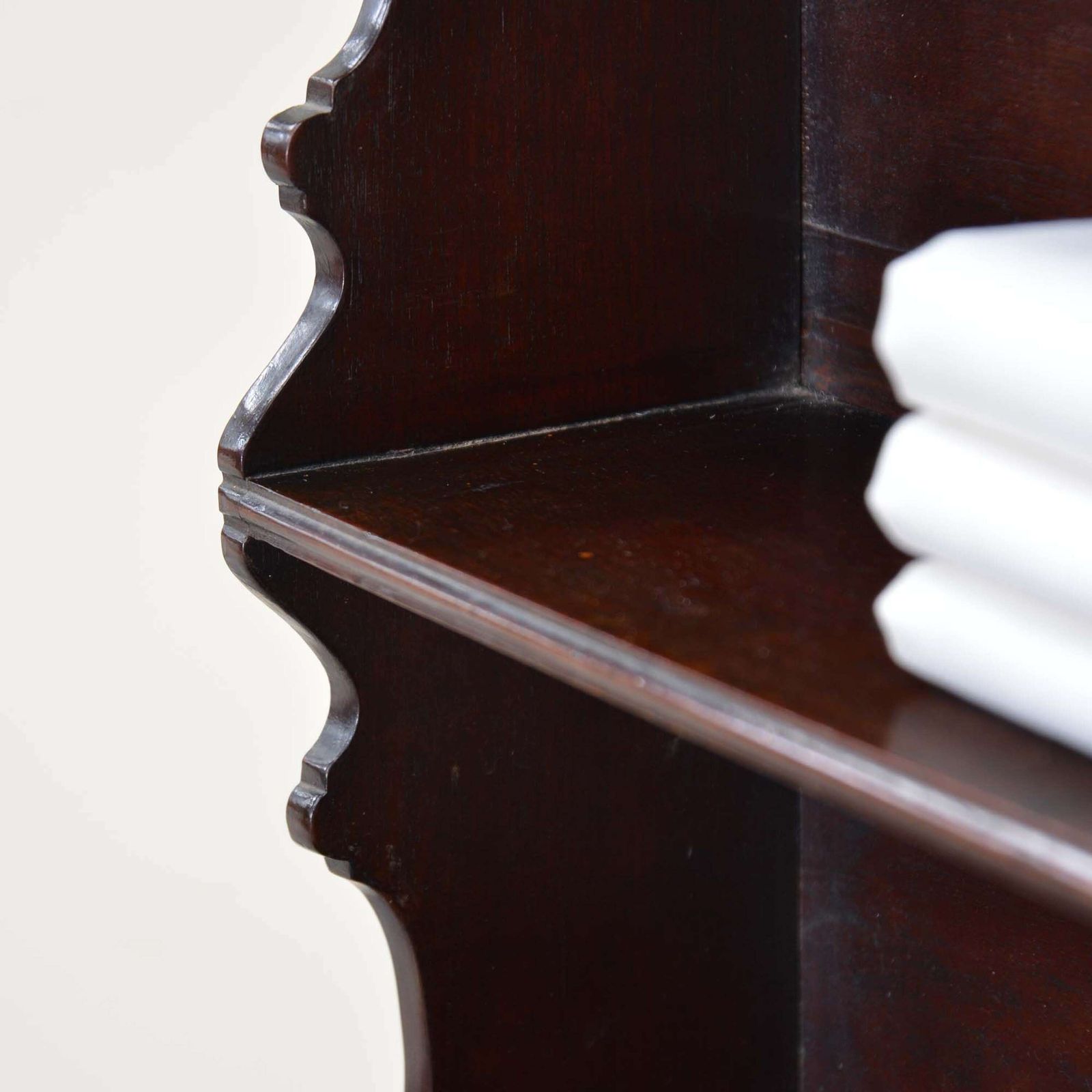Georgian Mahogany Hanging Shelves photo vinterior