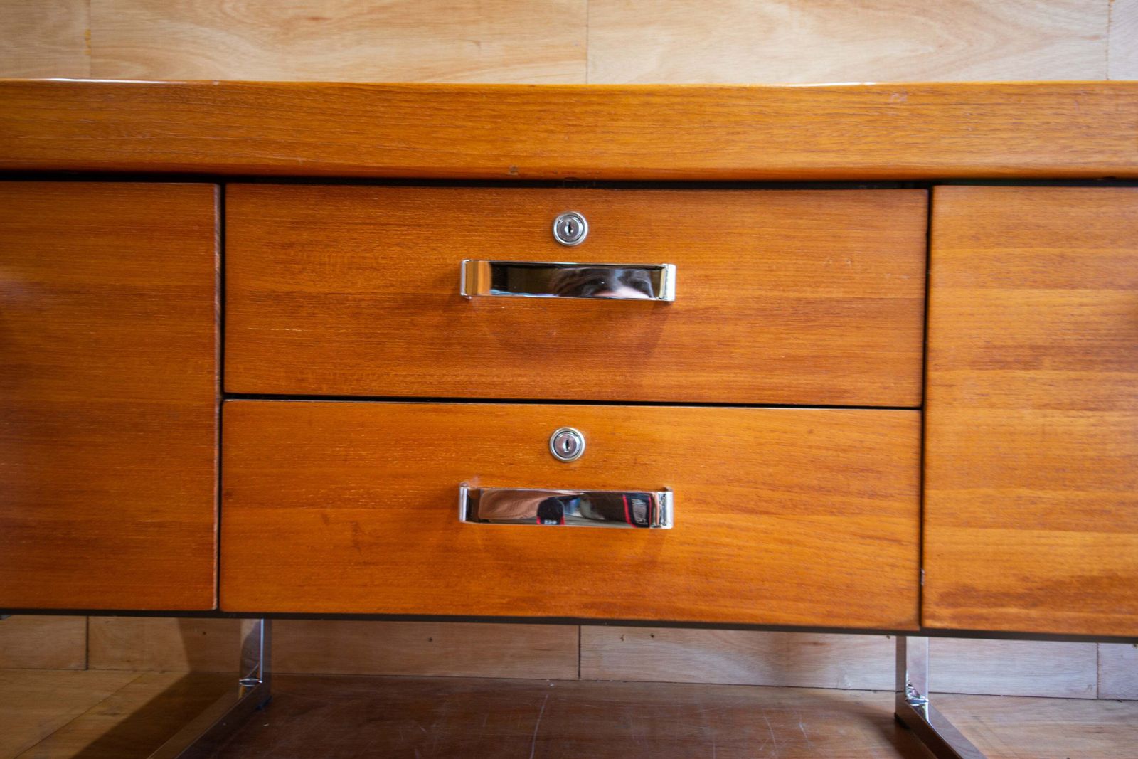 Gordon Russell Teak Sideboard, 1970s photo vintage