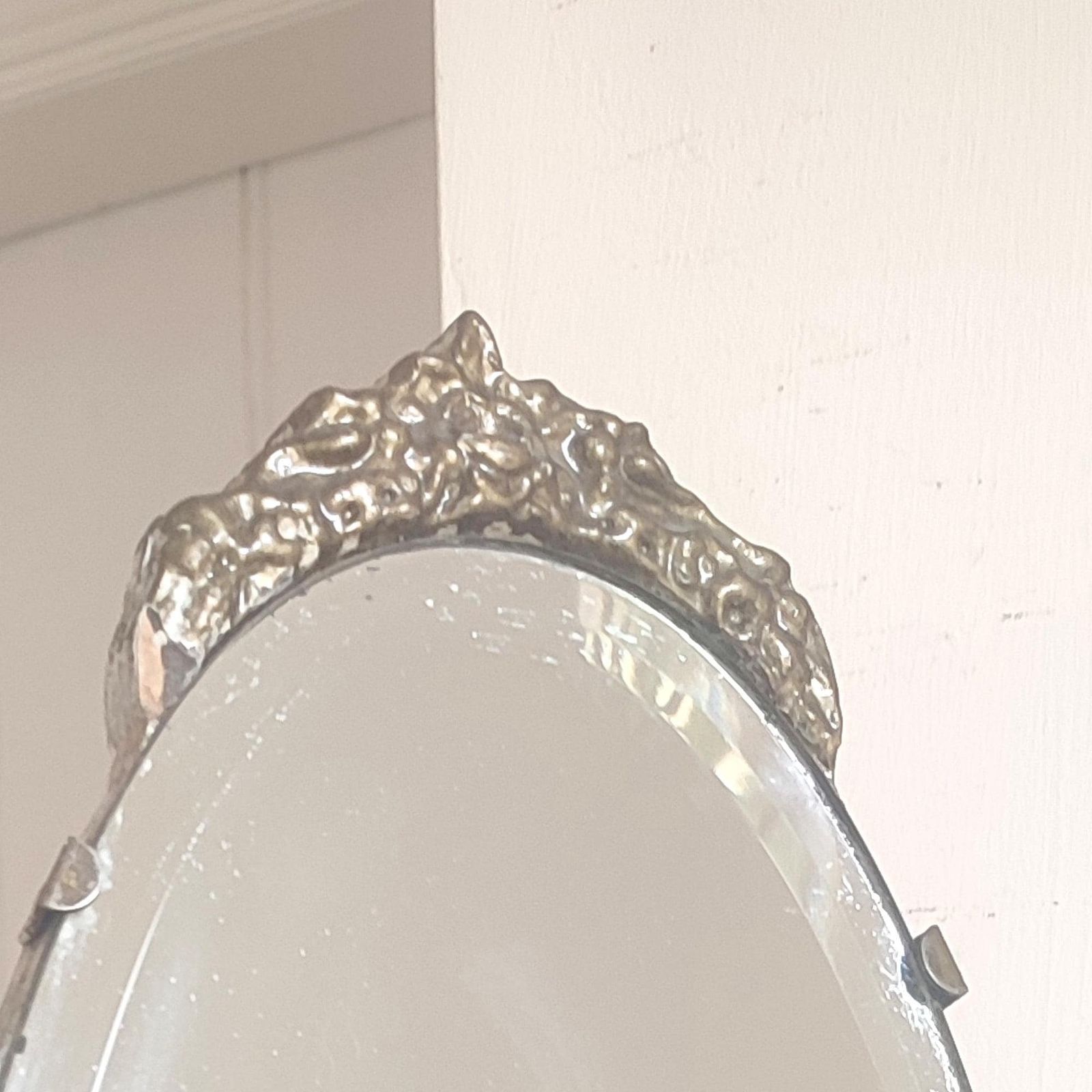 Miss Haversham's Romantic Ruin: Shabby Chic Gold Gilt Triptych Triple Vanity Mirror photo vintage