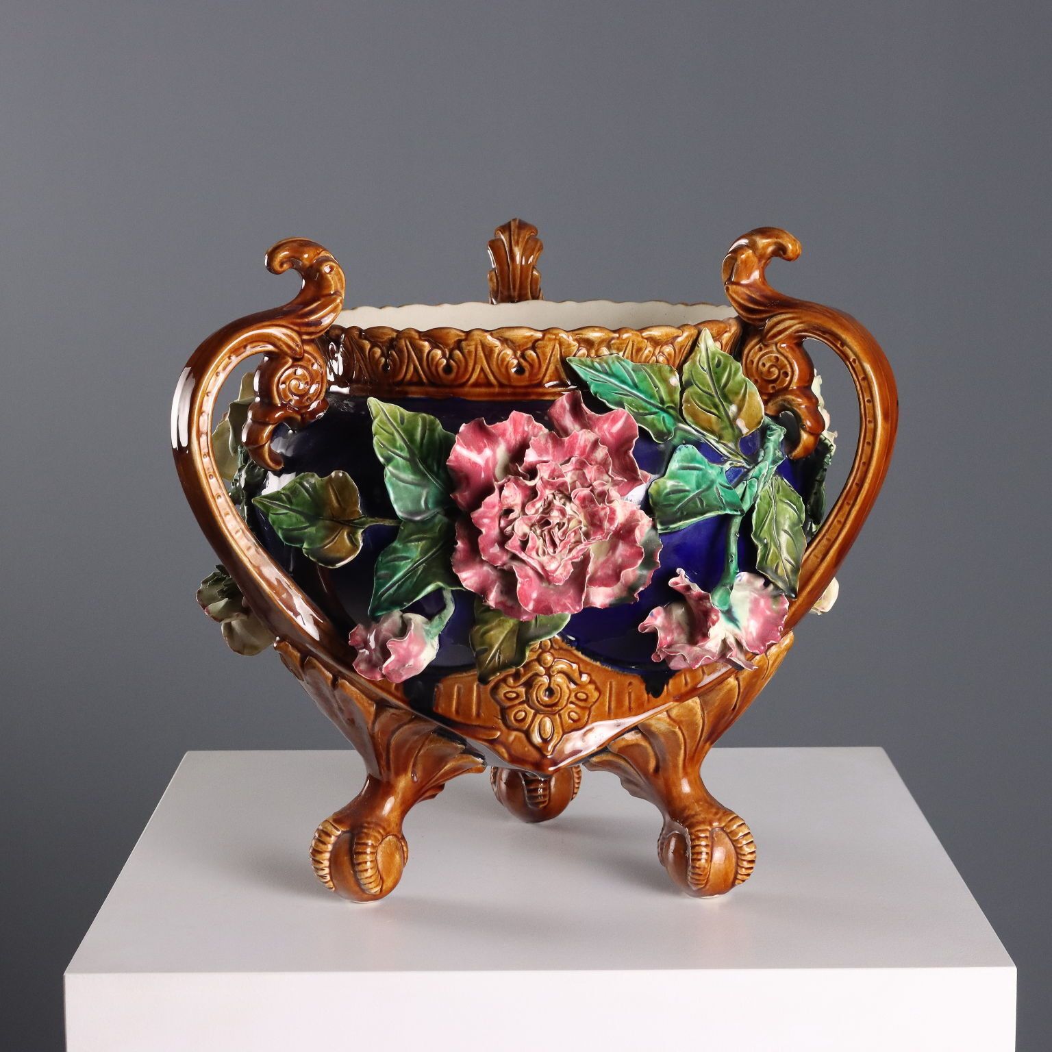 Antique Cache Pot Barbotine Ceramic Decorations Europe XX Century