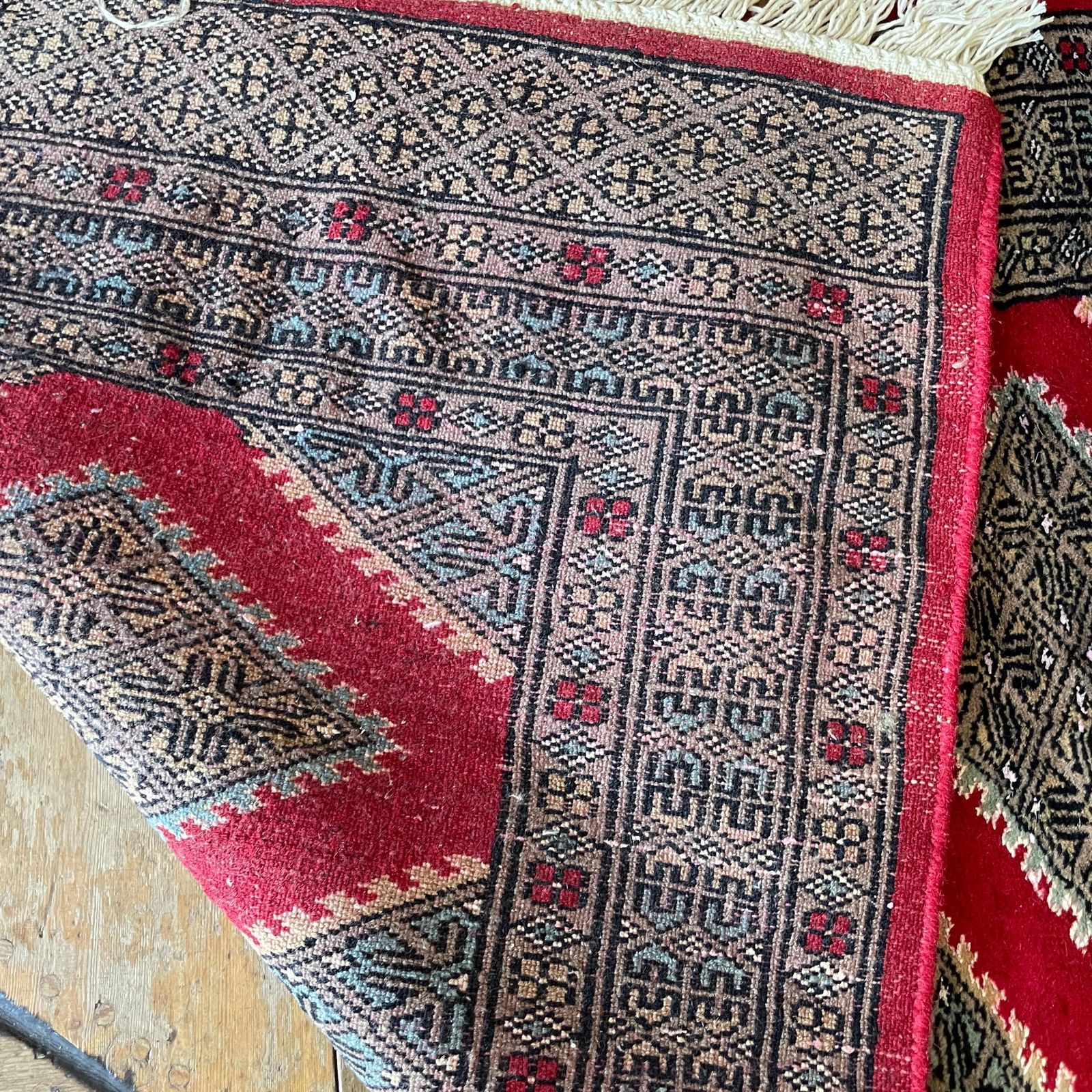 Vintage Wool Rug Hand Knotted Red Geometric Pattern Middle Eastern Carpet Small Area Rug Handmade Boho Floor Decor Accent Rug Tassels photo vintage