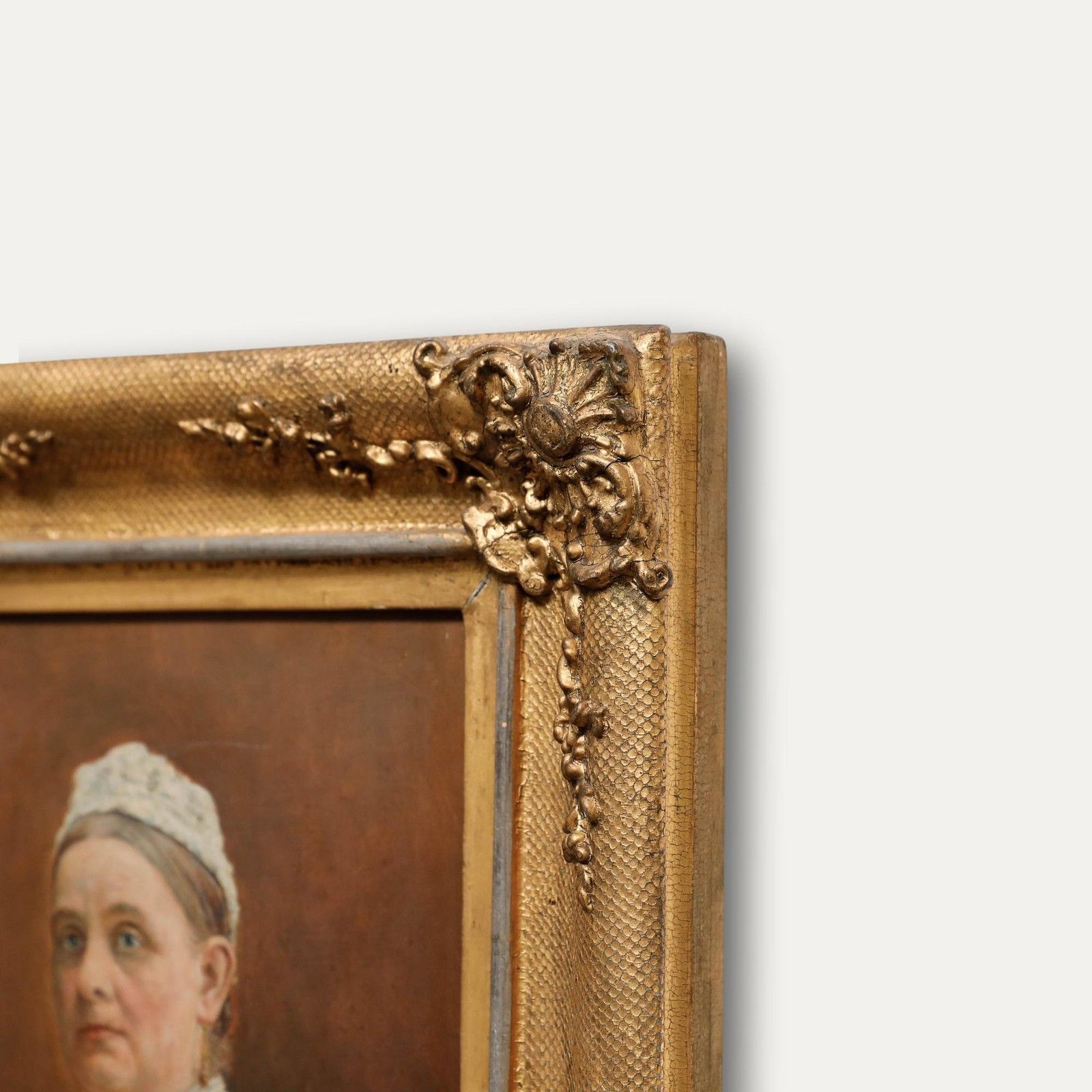 19th Century Oil Bust Of A Victorian Lady photo 325.0
