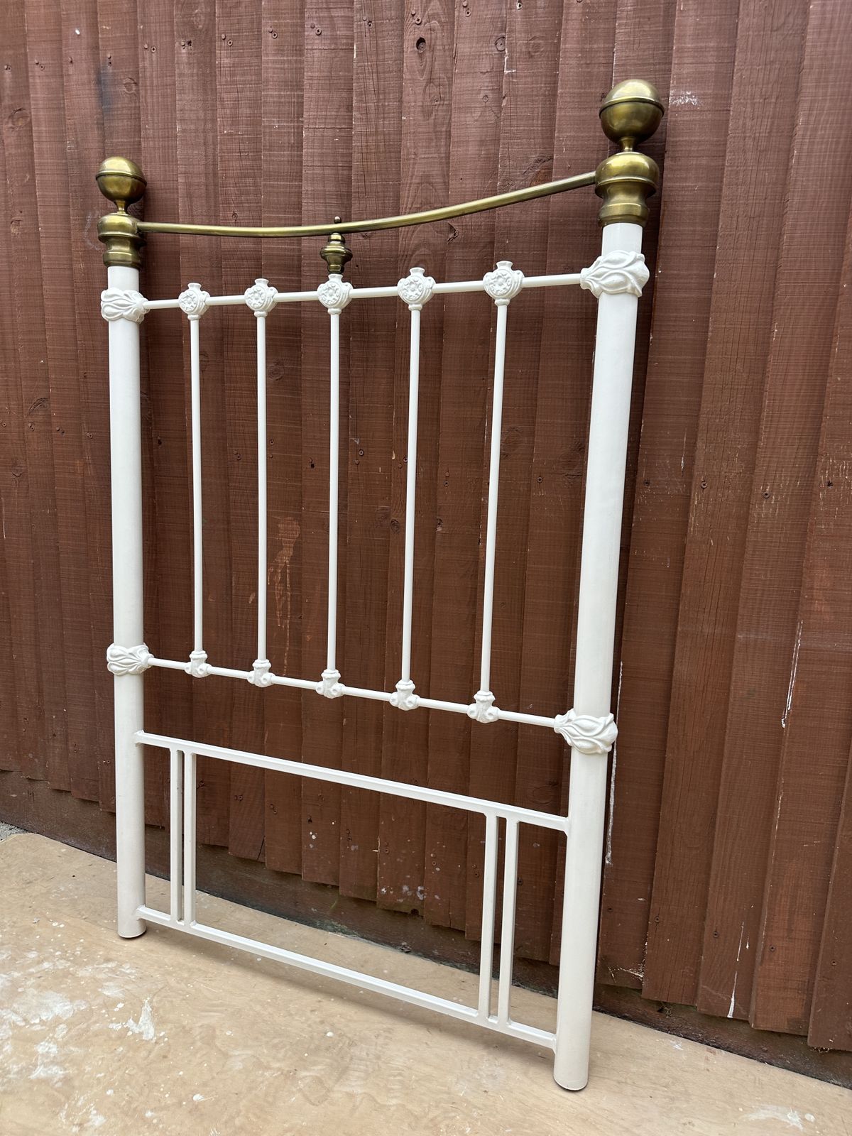photo furniture Spectacular Cast Iron & Brass Single Headboard – Great Condition