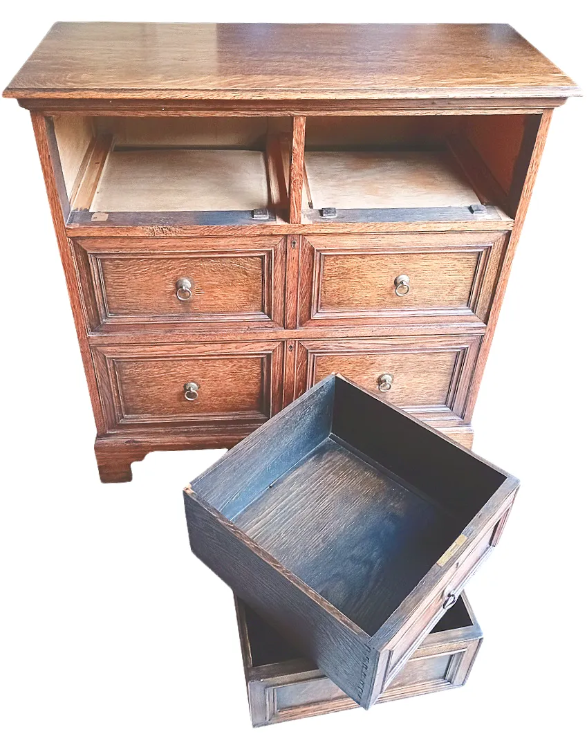 An Attractive Antique Solid Oak Four Chest Drawers photo 825.0