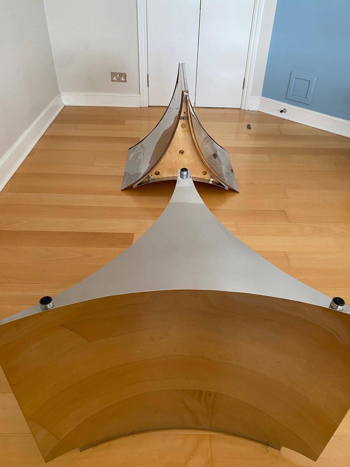 photo furniture Ringo Starr And Robin Cruikshank Designed Chrome Nickel Plated And Glass Table Ror International And Mastercraft Trilobi