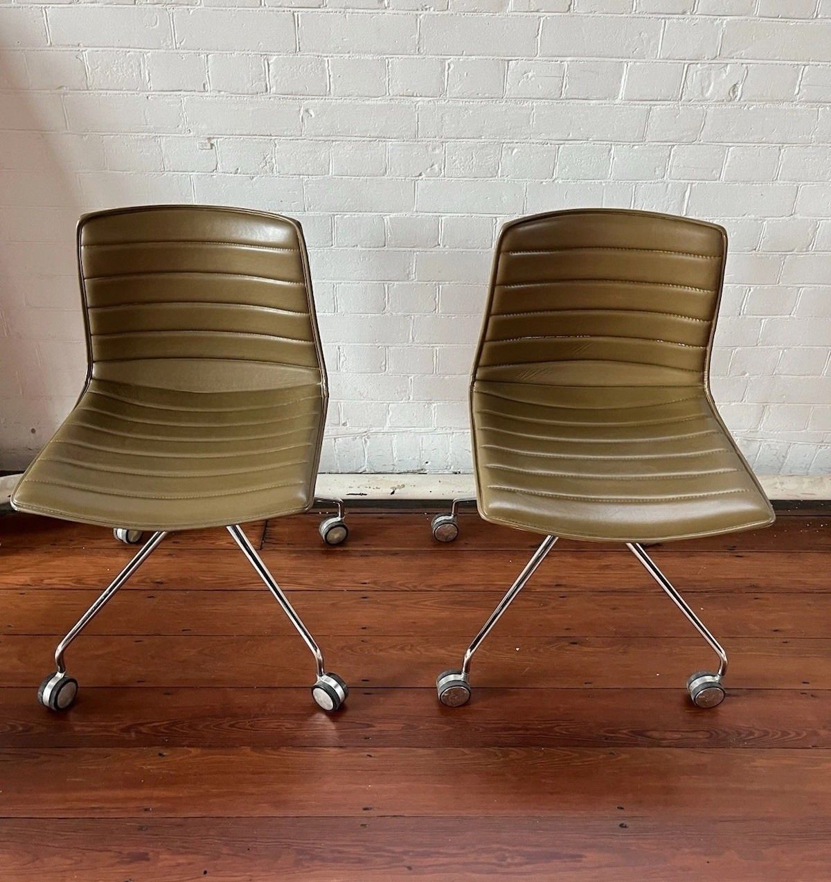Furniture Arper Catifa 46 Studio / Office Chair Camel Leather photo