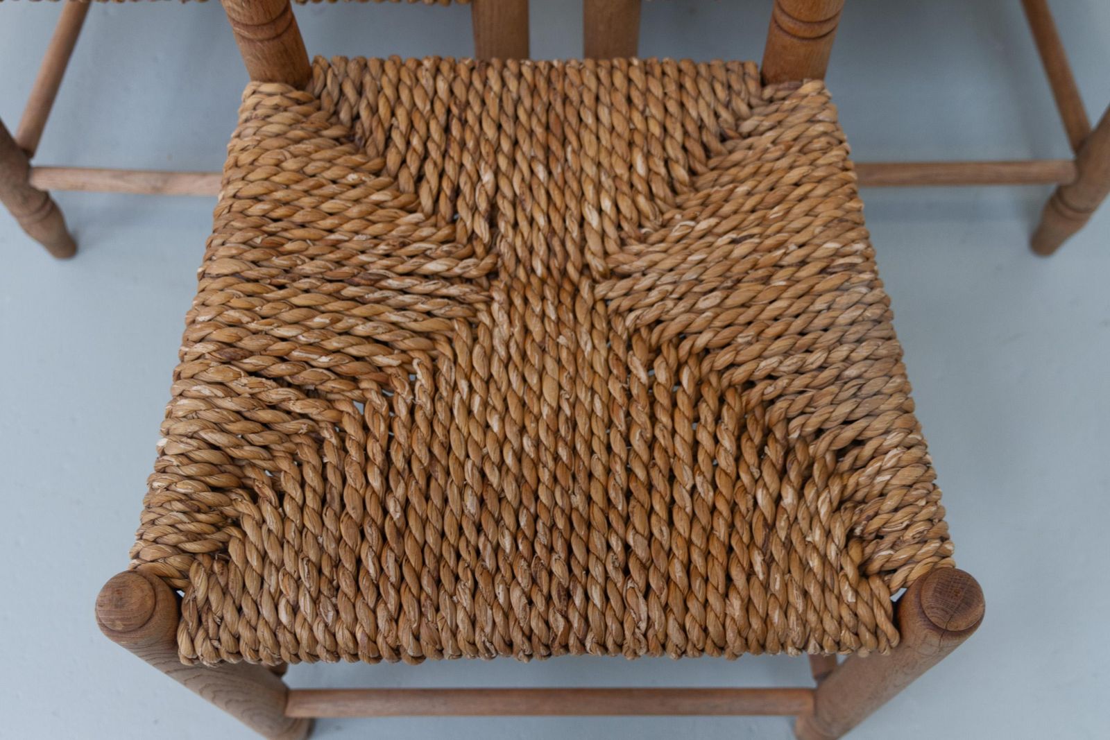 photo furniture Danish Oak And Seagrass Chairs By Hans Dau, Set Of 6. 1940s.