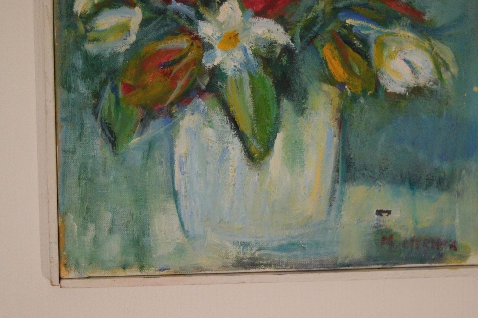 Original Swedish Oil On Canvas – “Vase And Flowers” By M. Hernek – Vintage & Framed  42 × 54 Cm (16.5" × 21.3") photo vinterior
