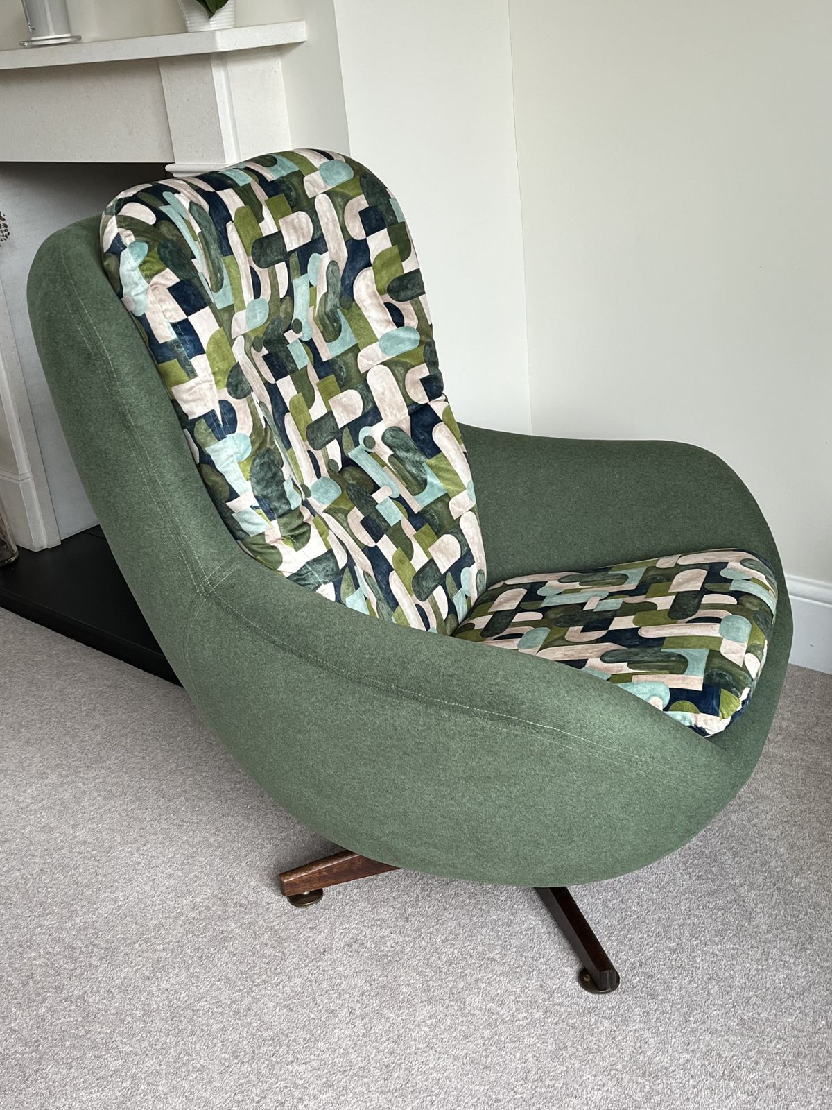 Egg Chair photo vinterior