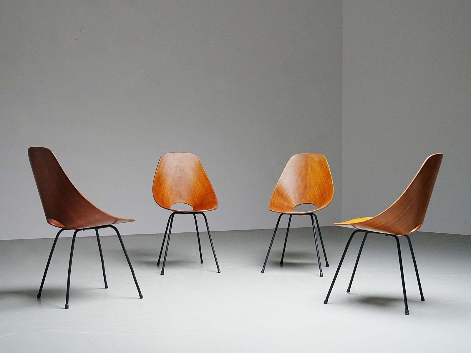 Set Of 6 Medea Dining Chairs (2 Armchairs) By Vittorio Nobile, Italy, 1950's photo buy