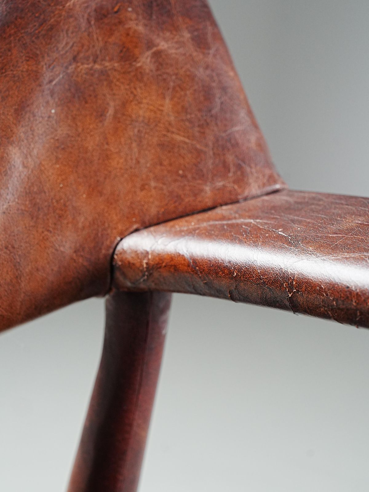 photo vinterior Armchair In Leather And Teak By Larsen And Bender For Willy Beck, Denmark, 1950