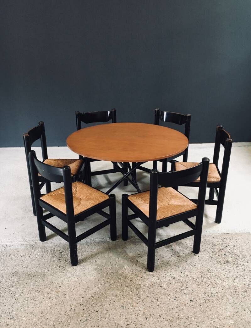 photo vinterior Mcm Design "Carimate" Stijl Eetkamerstoelen, Italië, Ca. Jaren 1970