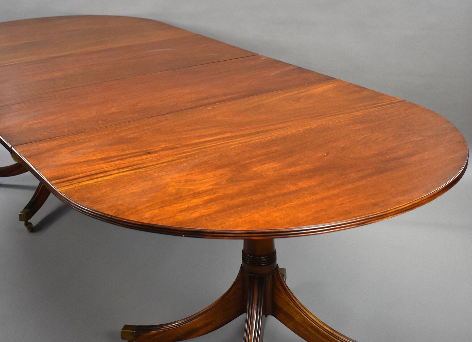 Antique Regency Style Mahogany Pedestal Dining Table photo vinterior