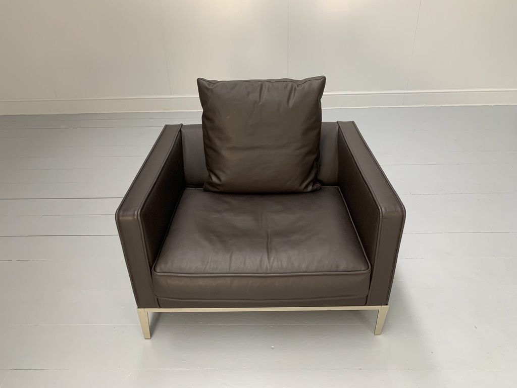 photo furniture B&B Italia “Simpliciter” Large Armchair – In “Gamma” Dark Brown Leather