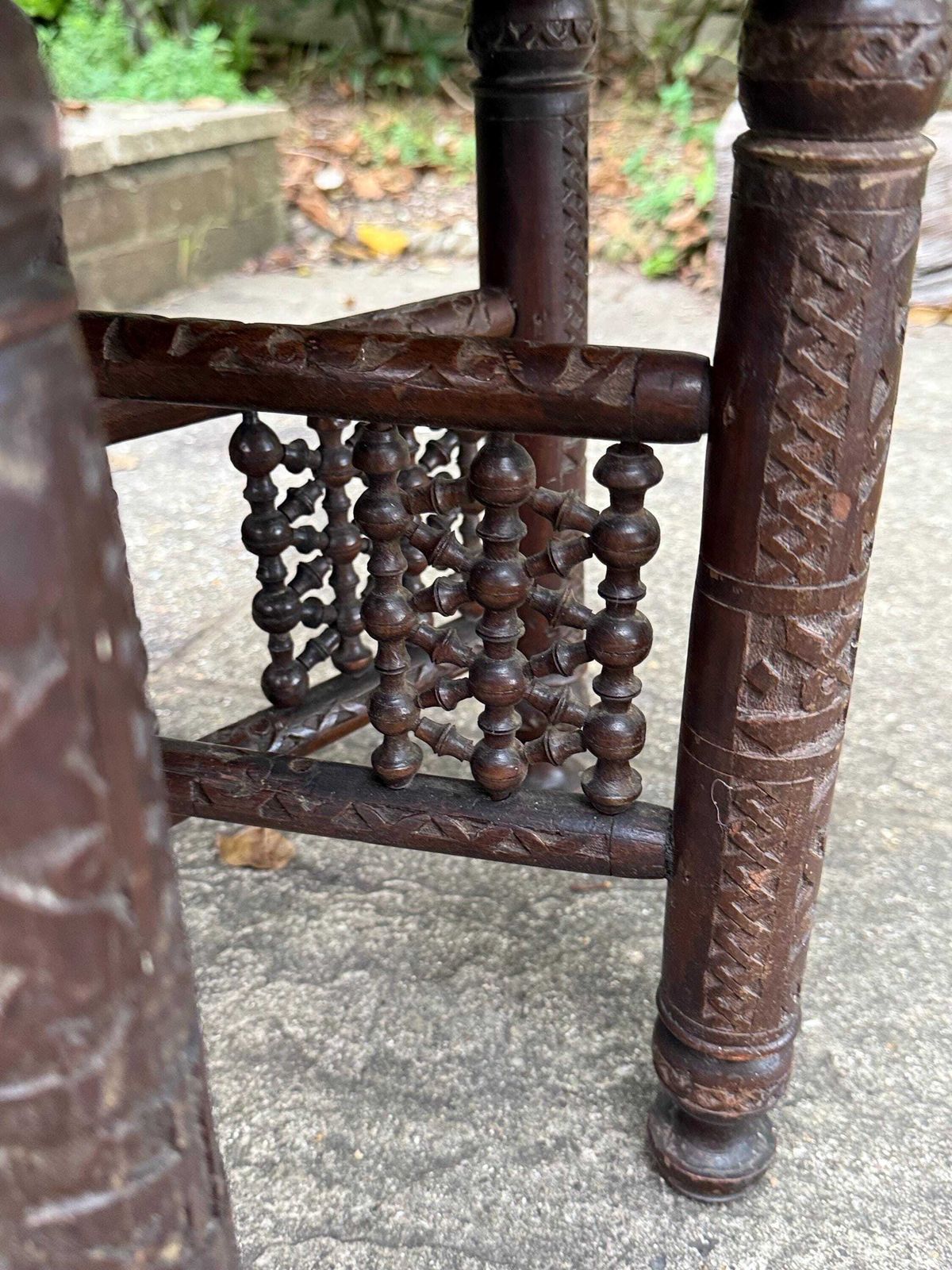 Antique Anglo Indian Brass Tray Table, Benares Table, Hand Carved Moorish Base, Folding Hardwood Stand, Etched Brass photo vinterior