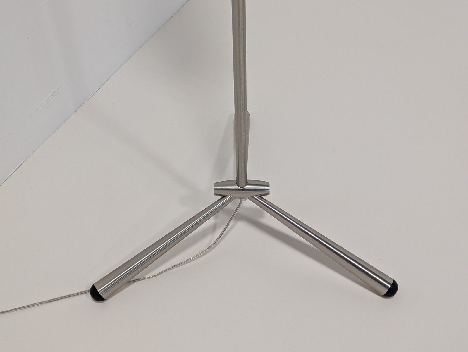 Vistosi Floor Lamp Excellent Condition Save 60% On The Rrp! photo for sale