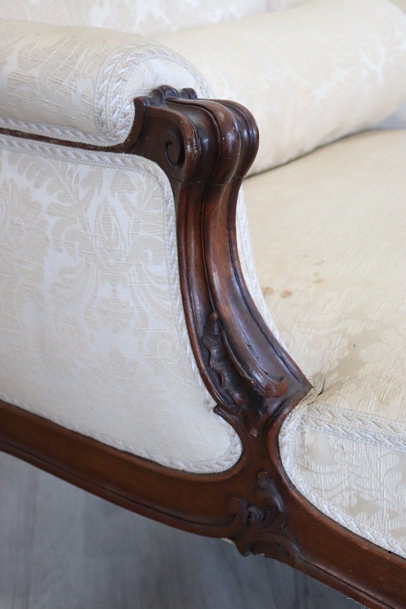 Antique Chaise Lounge In Walnut, 1800s photo for sale