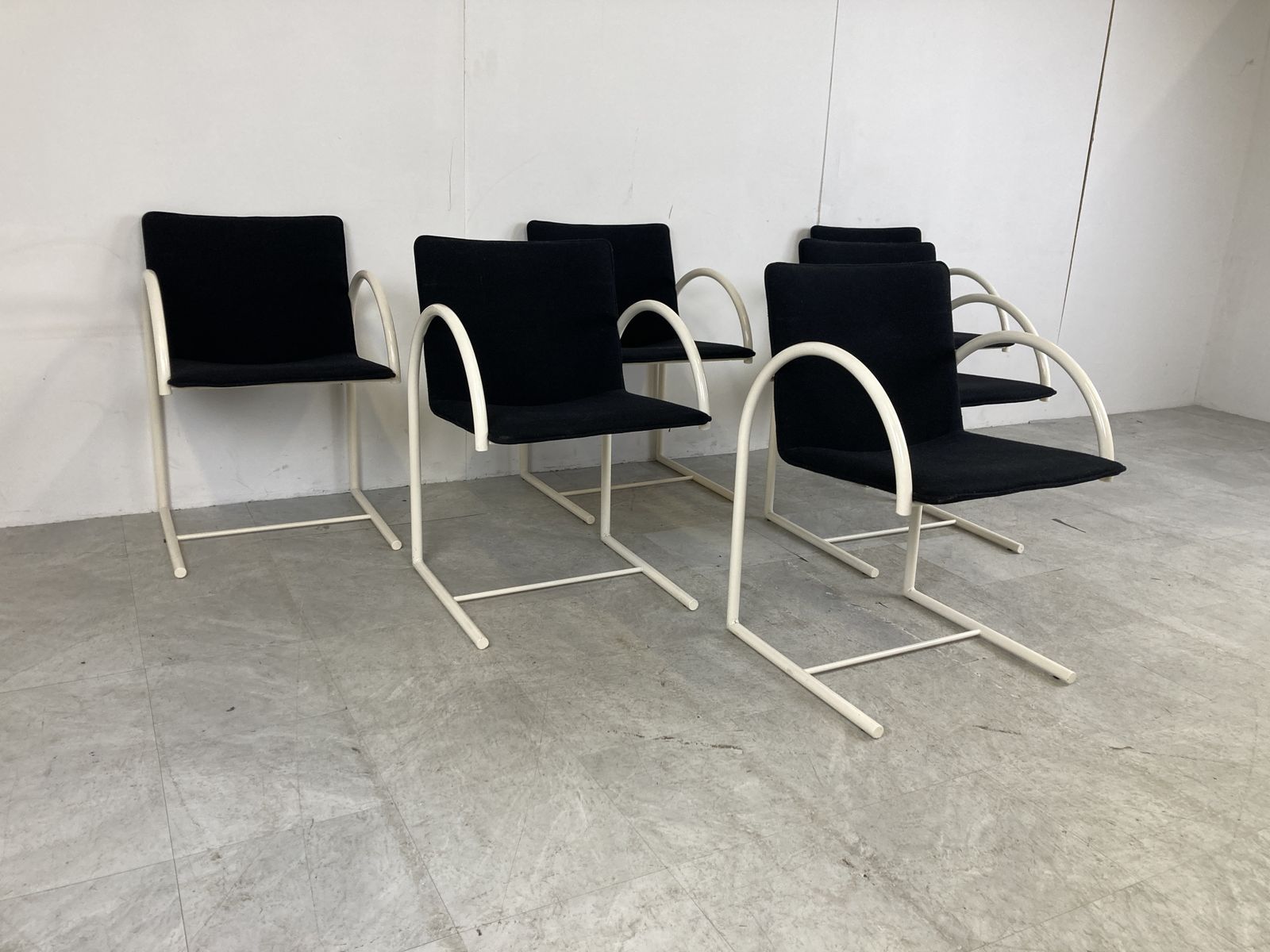 Postmodern Cirkel Dining Chairs By Metaform, 1980s, Set Of 6 photo for sale