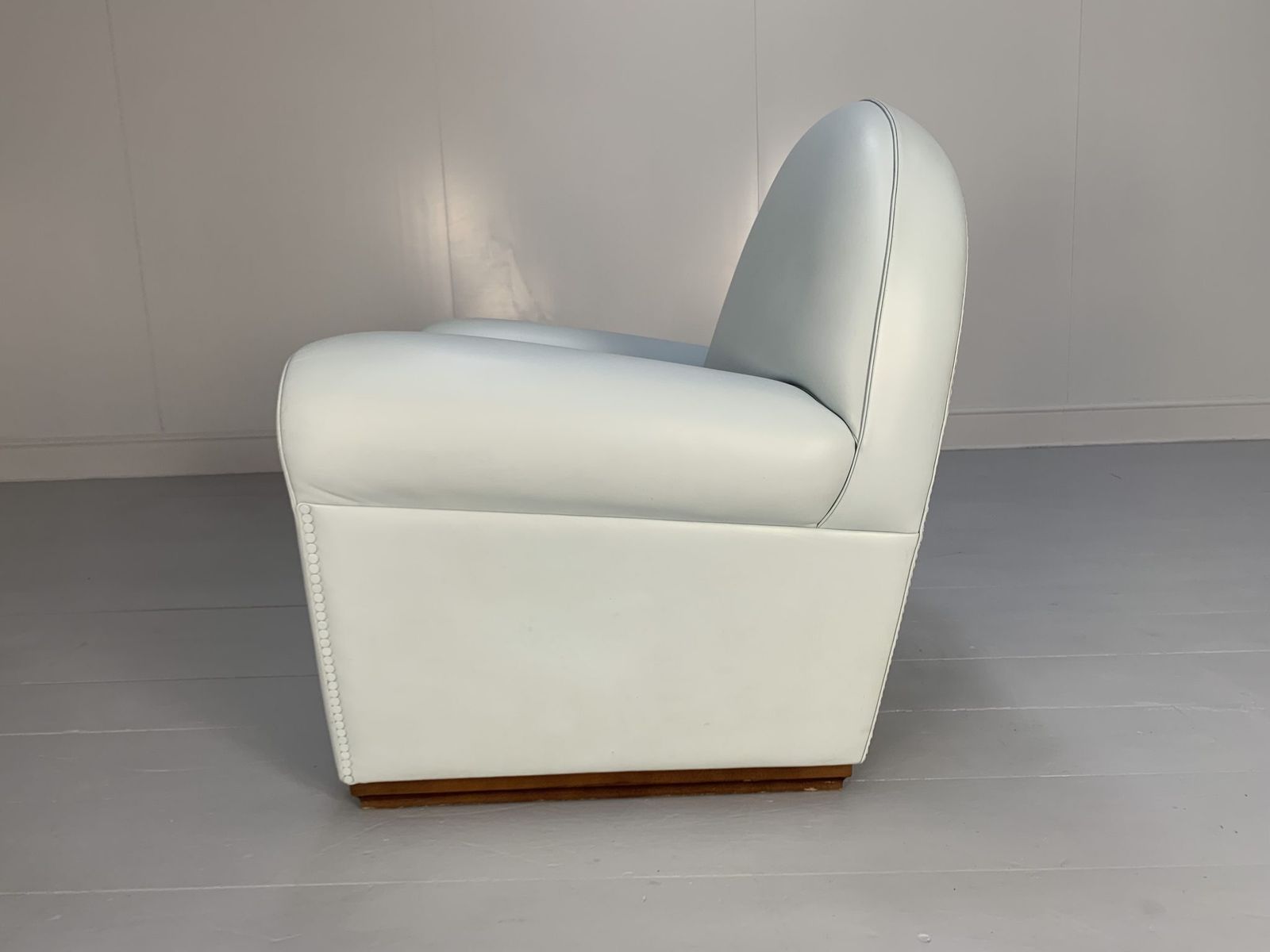 photo furniture Pair Of Poltrona Frau “Vanity Fair” Armchairs – In Pelle Frau Pale Blue Leather