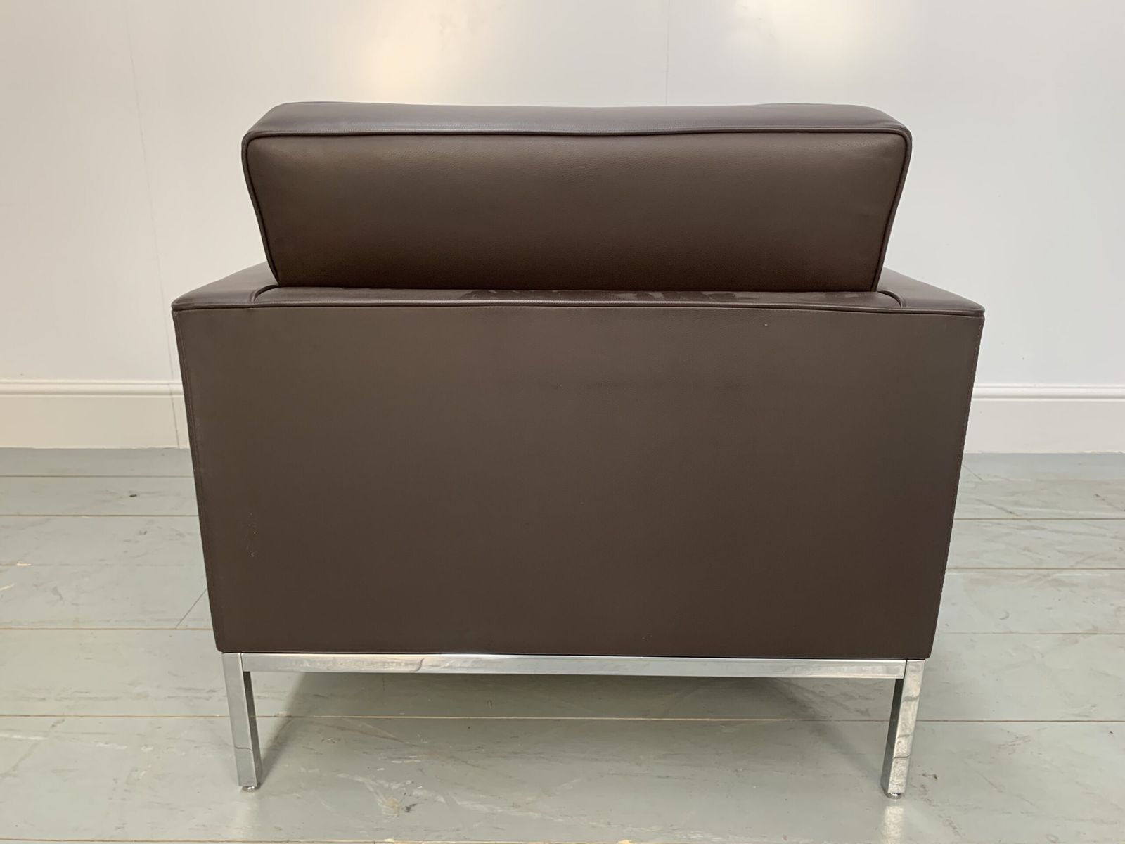 Knoll Studio “Florence Knoll” Lounge Chair Armchair photo furniture