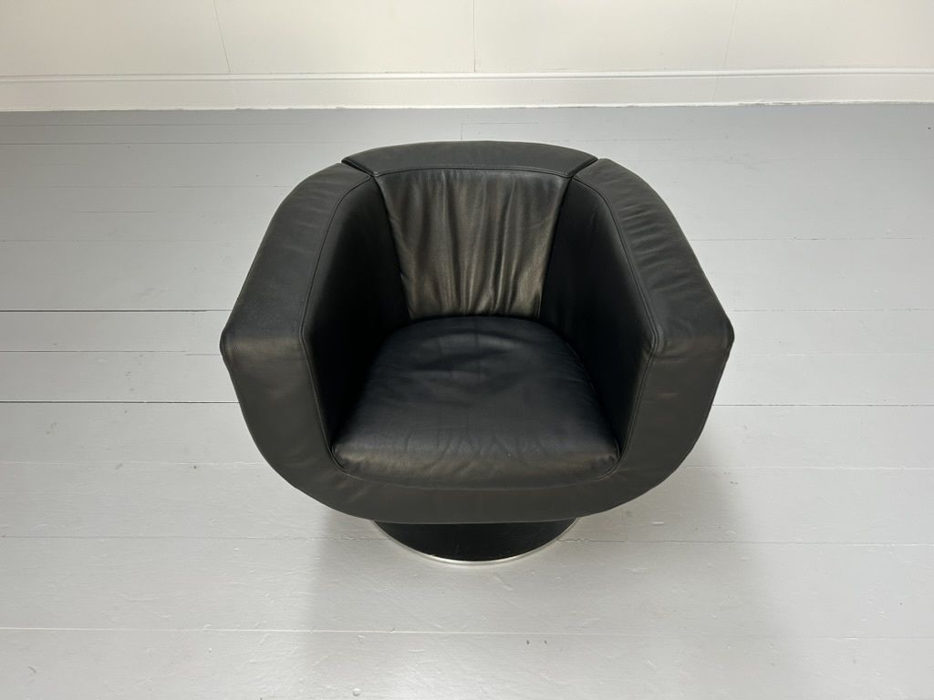 B&B Italia “Tulip” Armchair – In Black “Gamma” Leather photo 1900.0