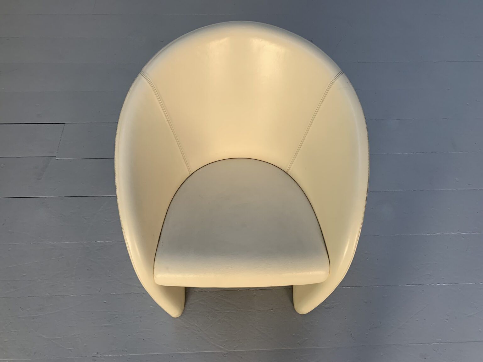Poltrona Frau “Intervista” Armchair – In “Nest” Ivory Leather photo furniture