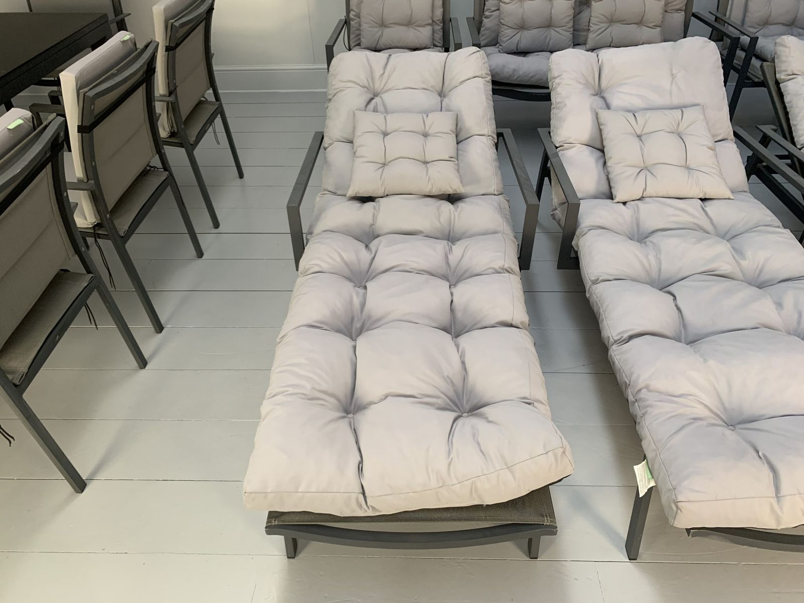 photo furniture 16 Piece Suite Of Westminster Outdoor Garden Furniture