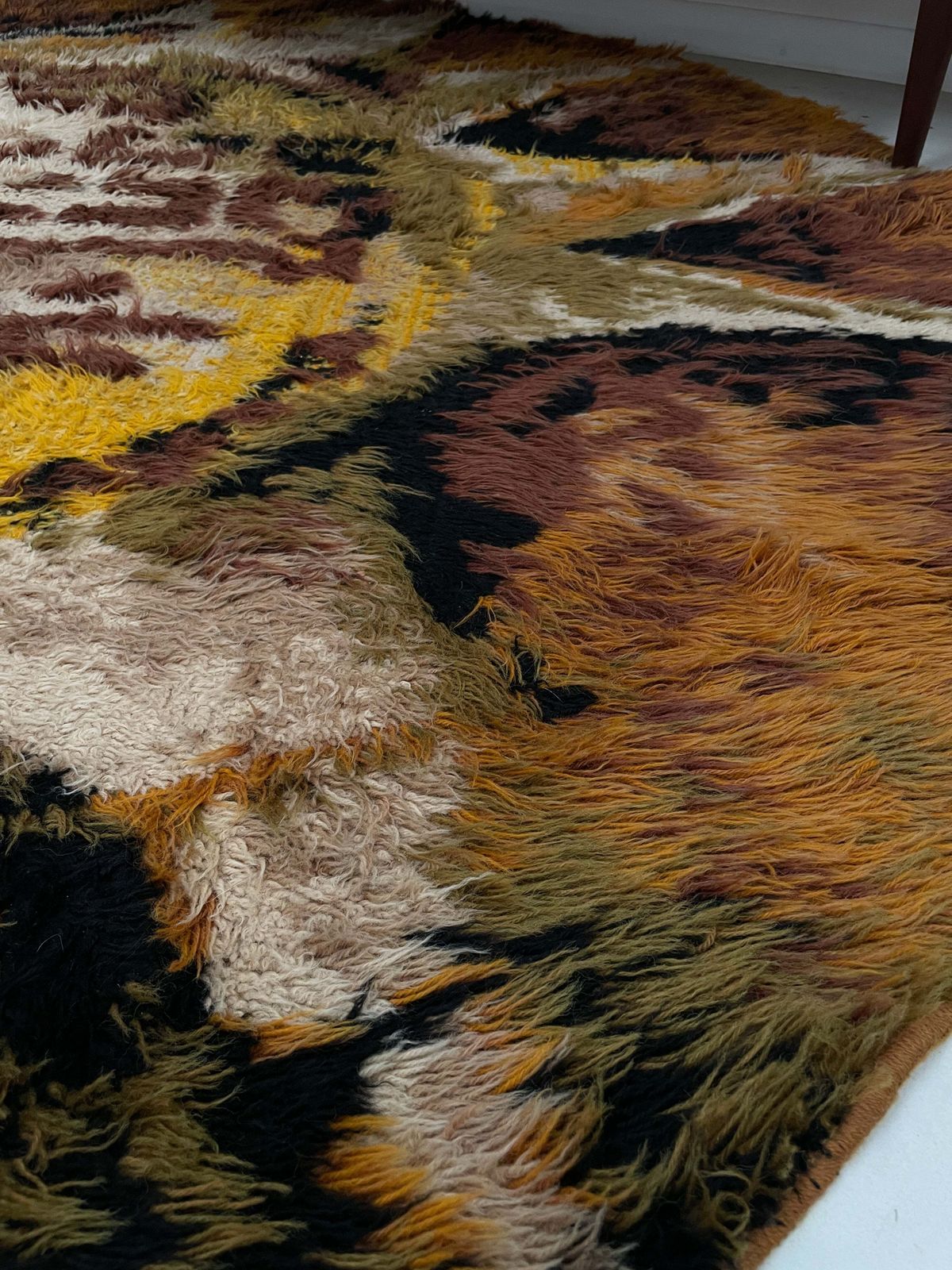 1970s Round Shaggy Rya Rug In Brown Cream Mustard photo 398.0