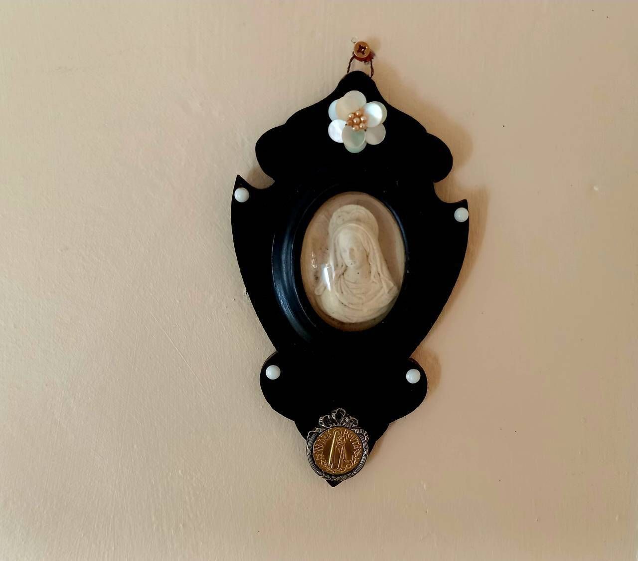 Meerschaum Reliquery Catholic Decor Saint Mary Gothic Design photo for sale