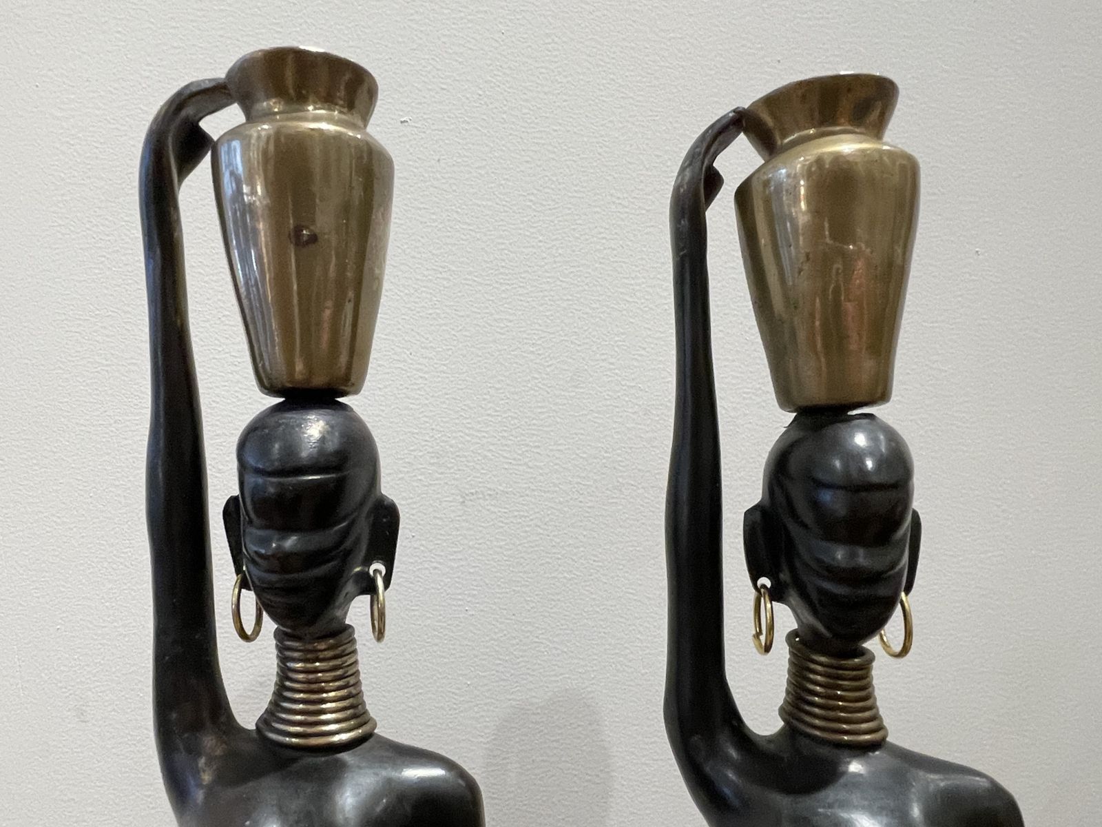 Stunning Pair Of African Lady Carrying Water, In The Style Of Karl Hagenauer 1970’s photo vinterior
