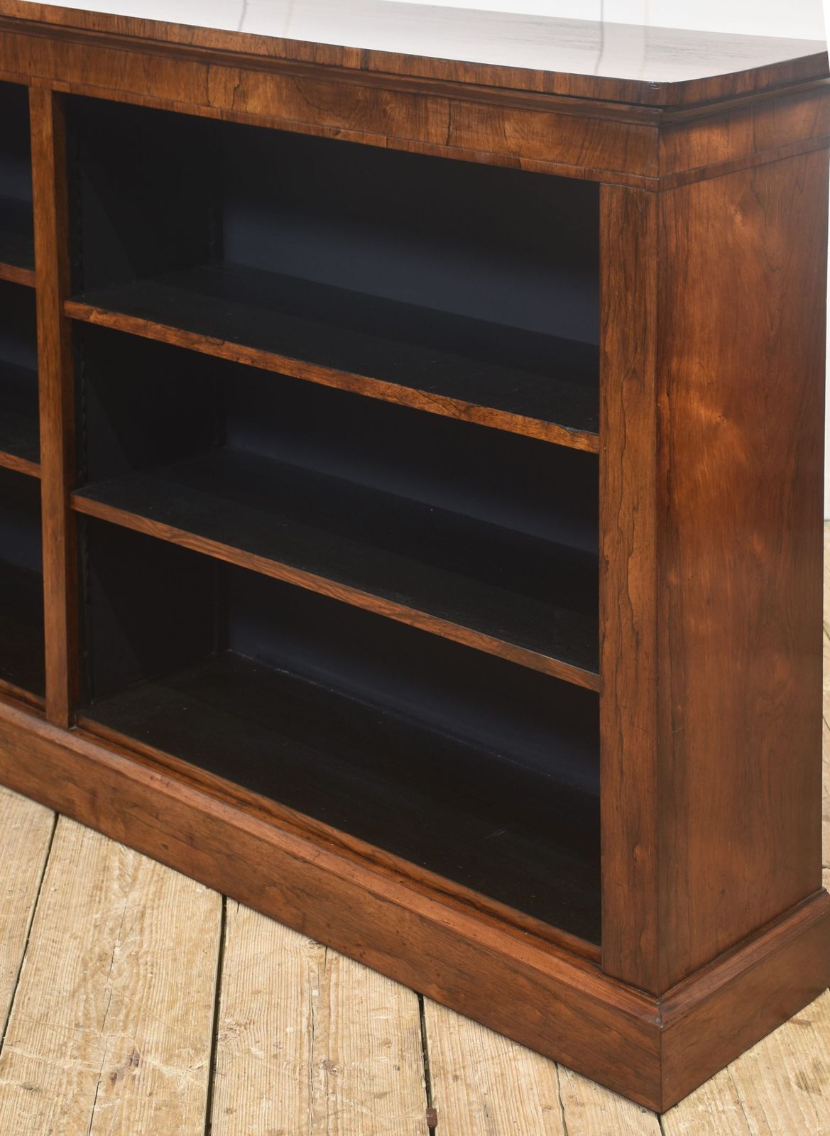 19th Century Rosewood Open Bookcase photo vinterior