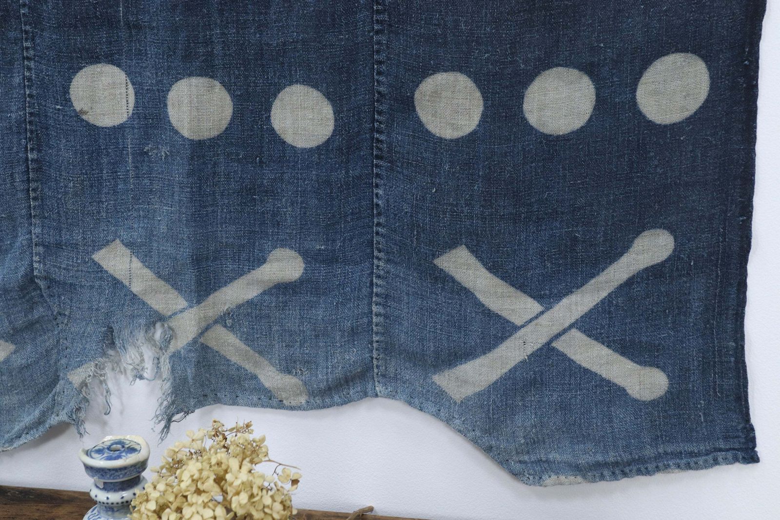 Late 19th Century Japanese Indigo Dyed Shishimai Cloth photo for sale