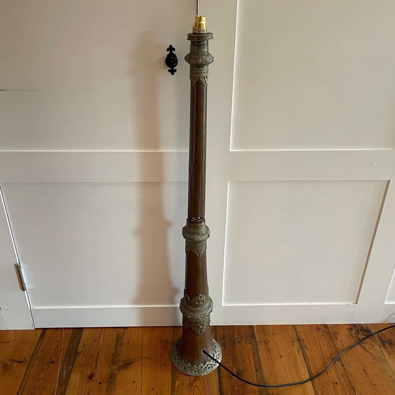 photo furniture Antique Brass Copper Floor Lamp Made From Tibetan Dungchen Horn Ornate Repoussé Detailing Nepalese Himalayan Handcrafted Ornamental Lighting
