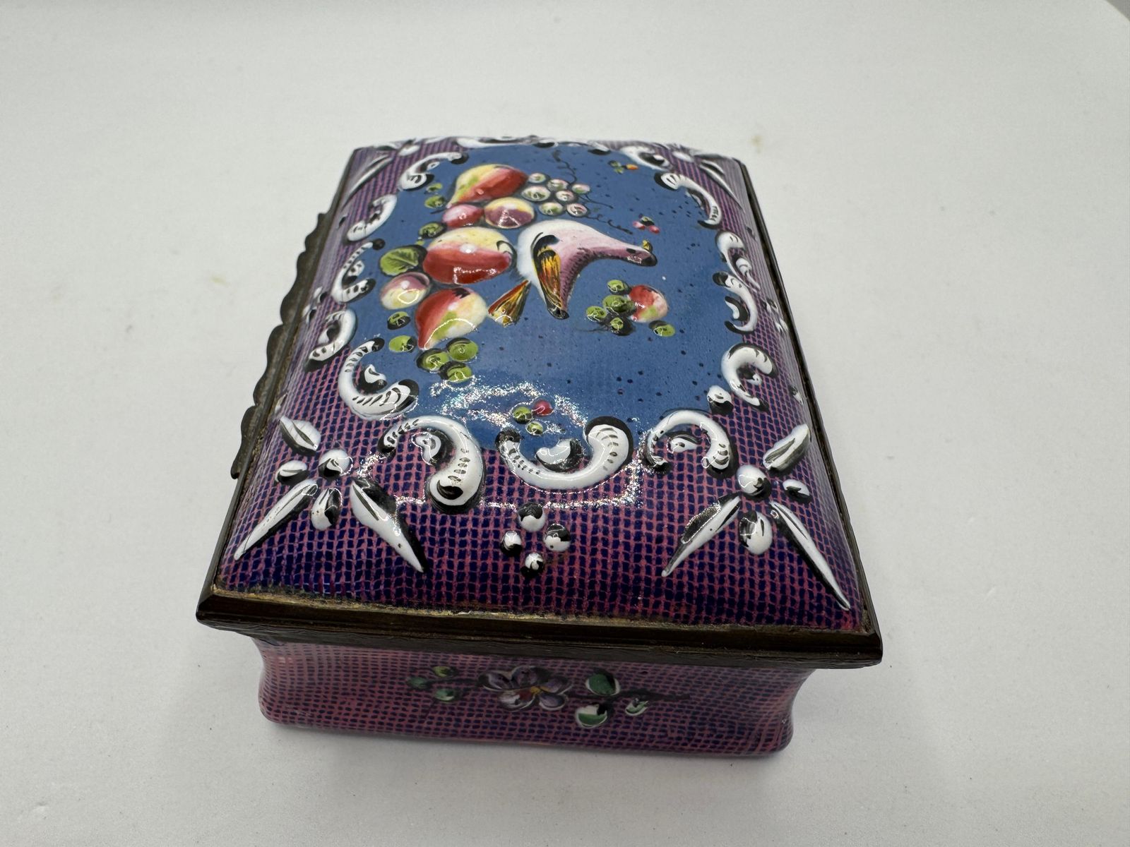 18th Century Bilston Enamel Rectangular Patch / Snuff Box Circa 1775 photo furniture