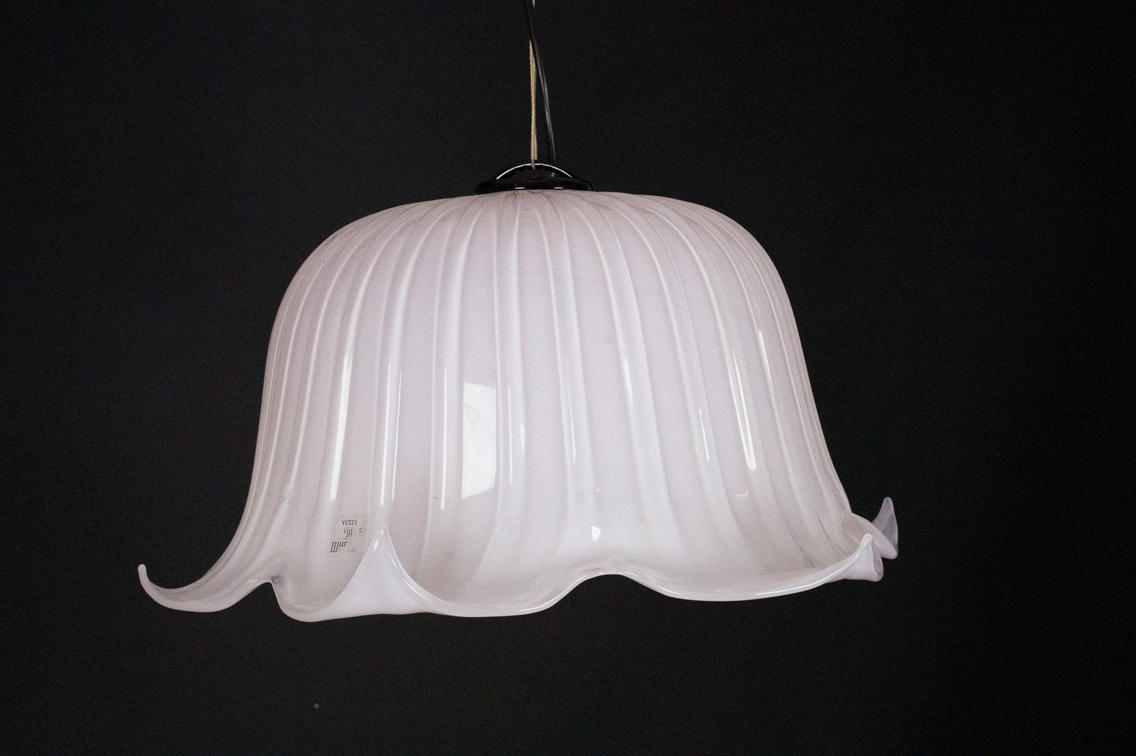 Large Vintage Flower Shaped Chandelier In Pink Murano Glass, Italy 1980s. photo Lighting