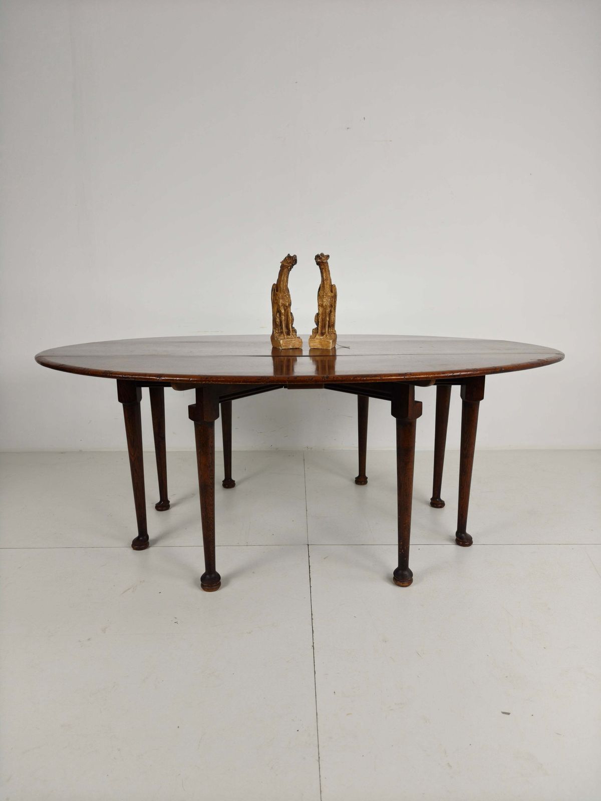 Antique English Drop Leaf Dining Table – Victorian – 8 Legs – Oval Shape – Seats 8