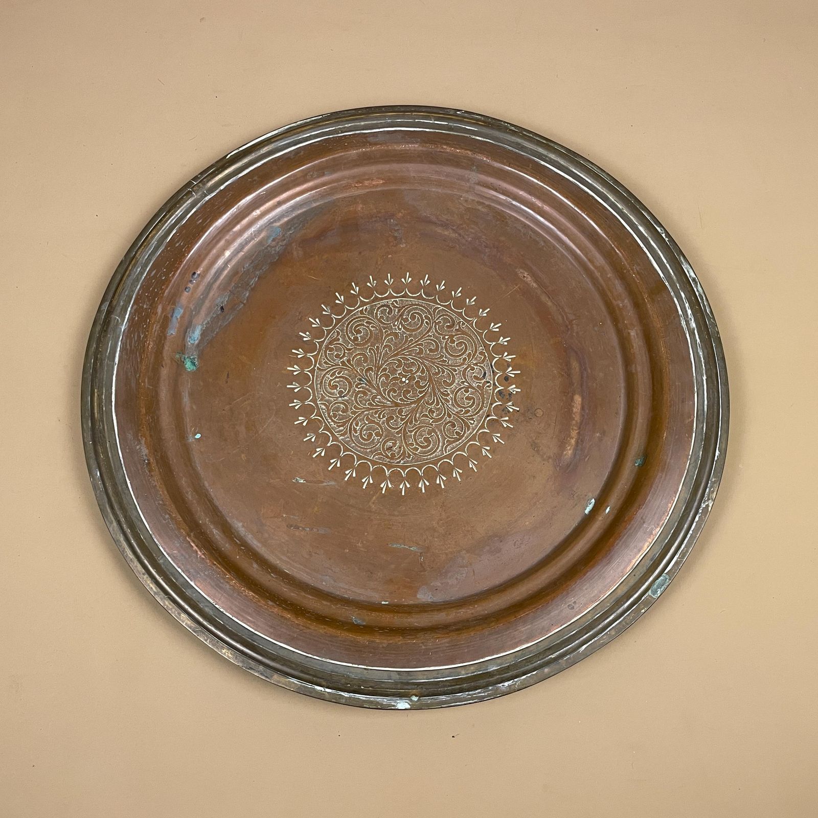 Antique Metal Copper Indian Patterned Round Tray 39cm Plate Asian Handmade Copper Etched Intricate Vintage Decorative Circular Wall Art